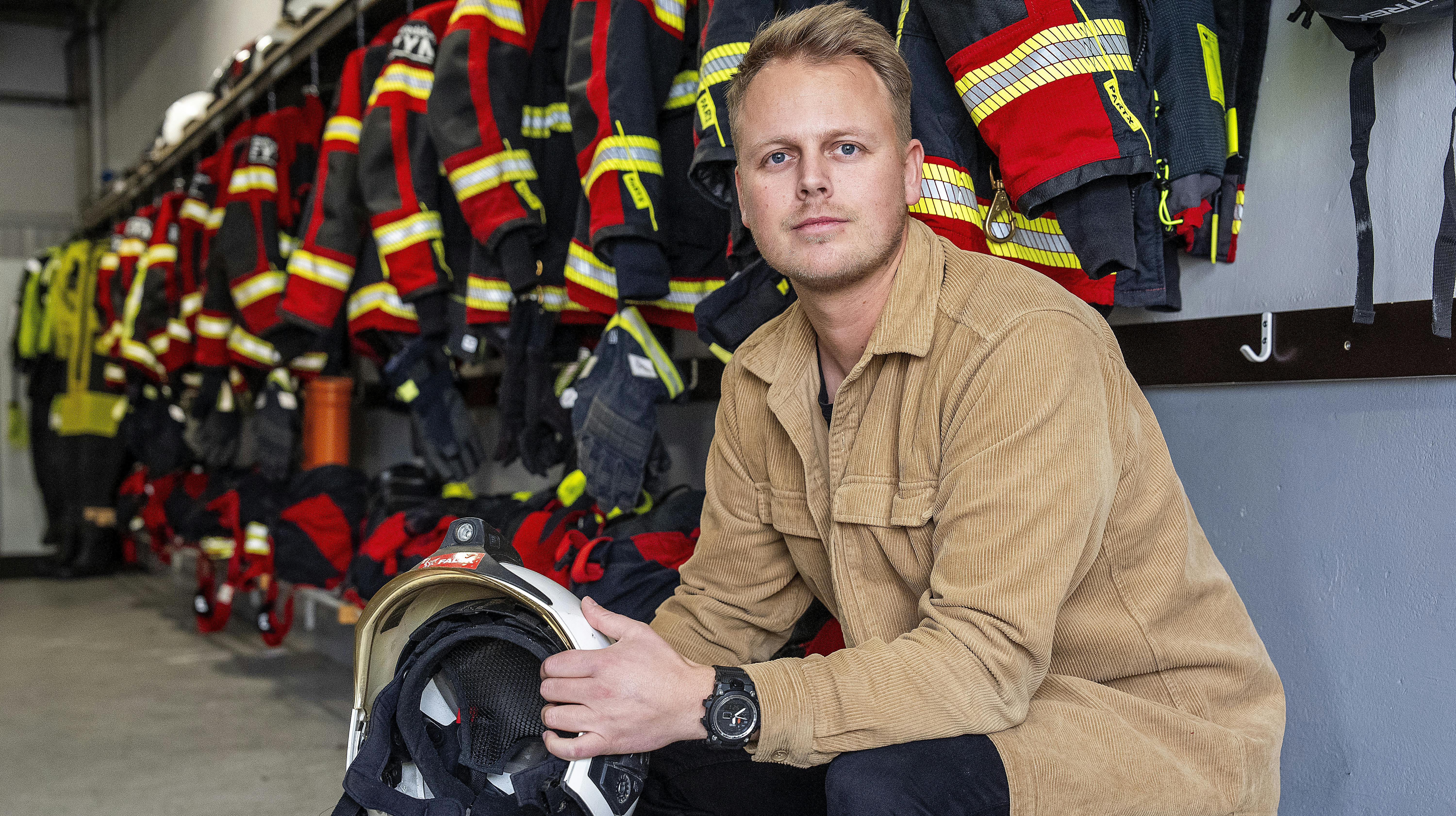 - Alle kampe skal overvejes drastisk: Om det er det værd. At være social eller at skulle tage til psykolog eller samtale. For jeg ved, at det gør, at jeg ligger ned efterfølgende, siger Benjamin Lassen, som er hårdt udfordret af sin PTSD.