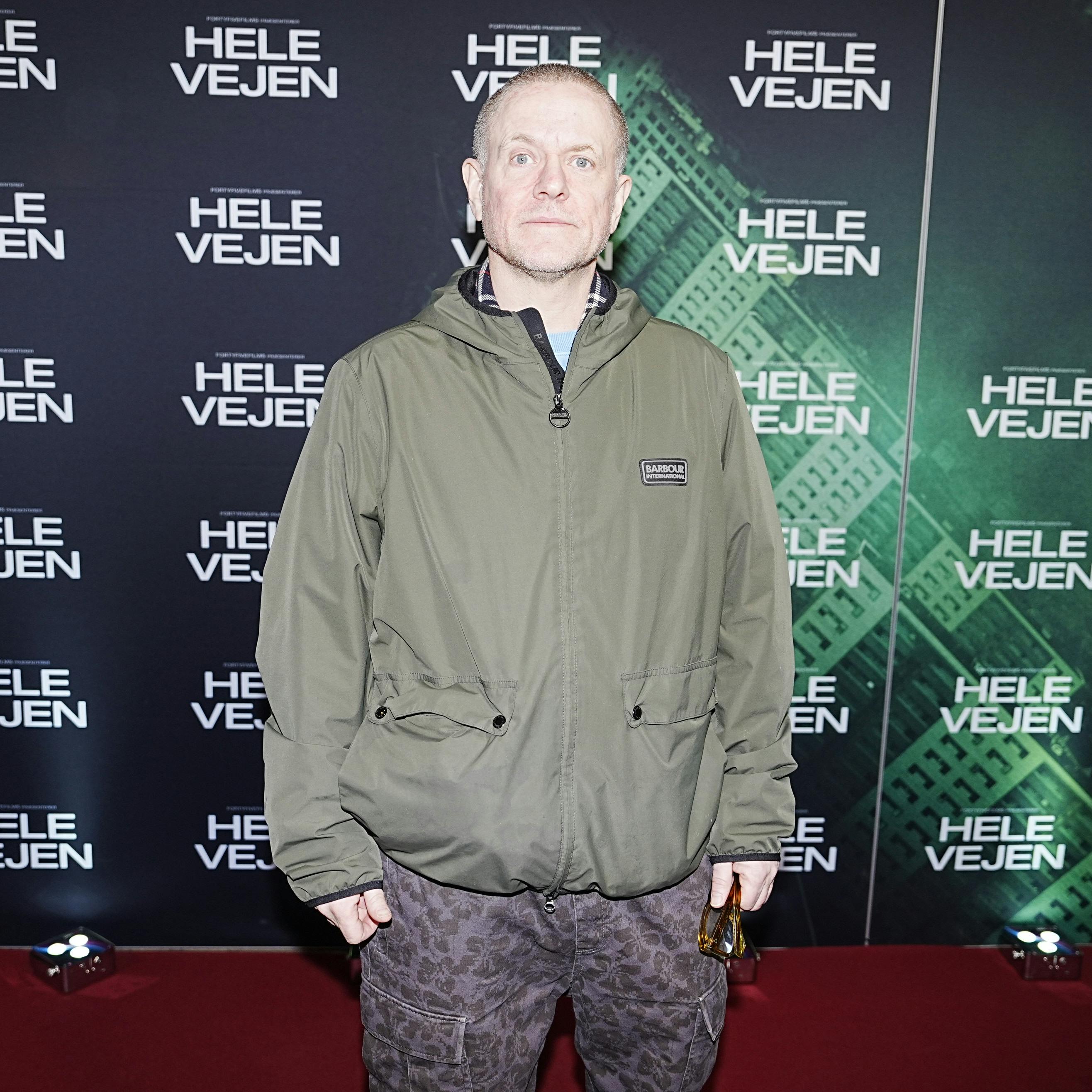 Premiere på "Hele vejen".