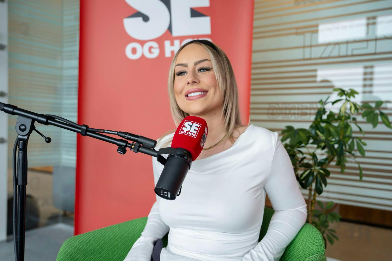 Regitze Bach lever fint uden både børn og en fast mand på hjemmeadressen.