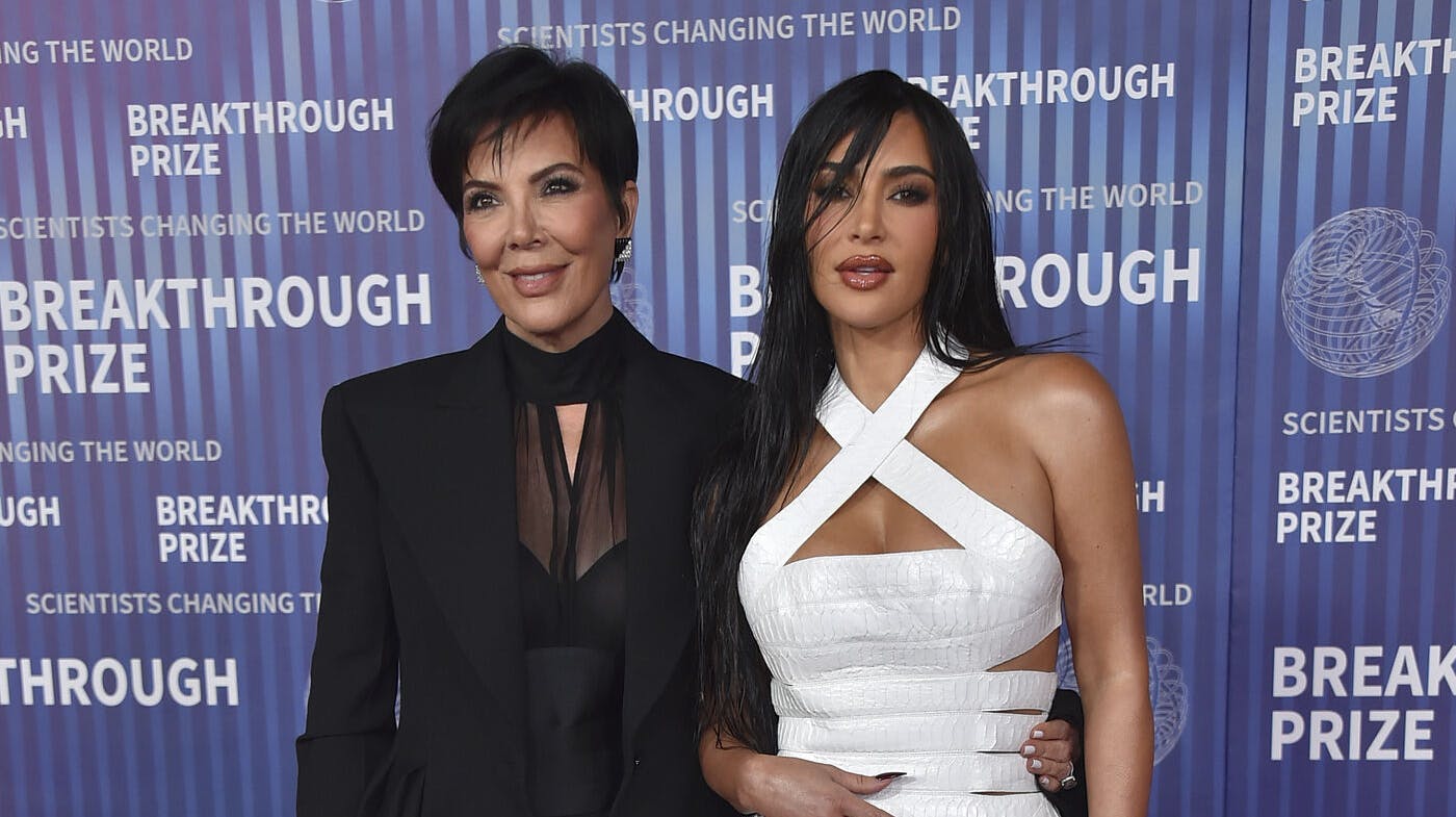 Kris Jenner har fået nyt look, så nu ligner hun Kim Kardashian, mener fans.
