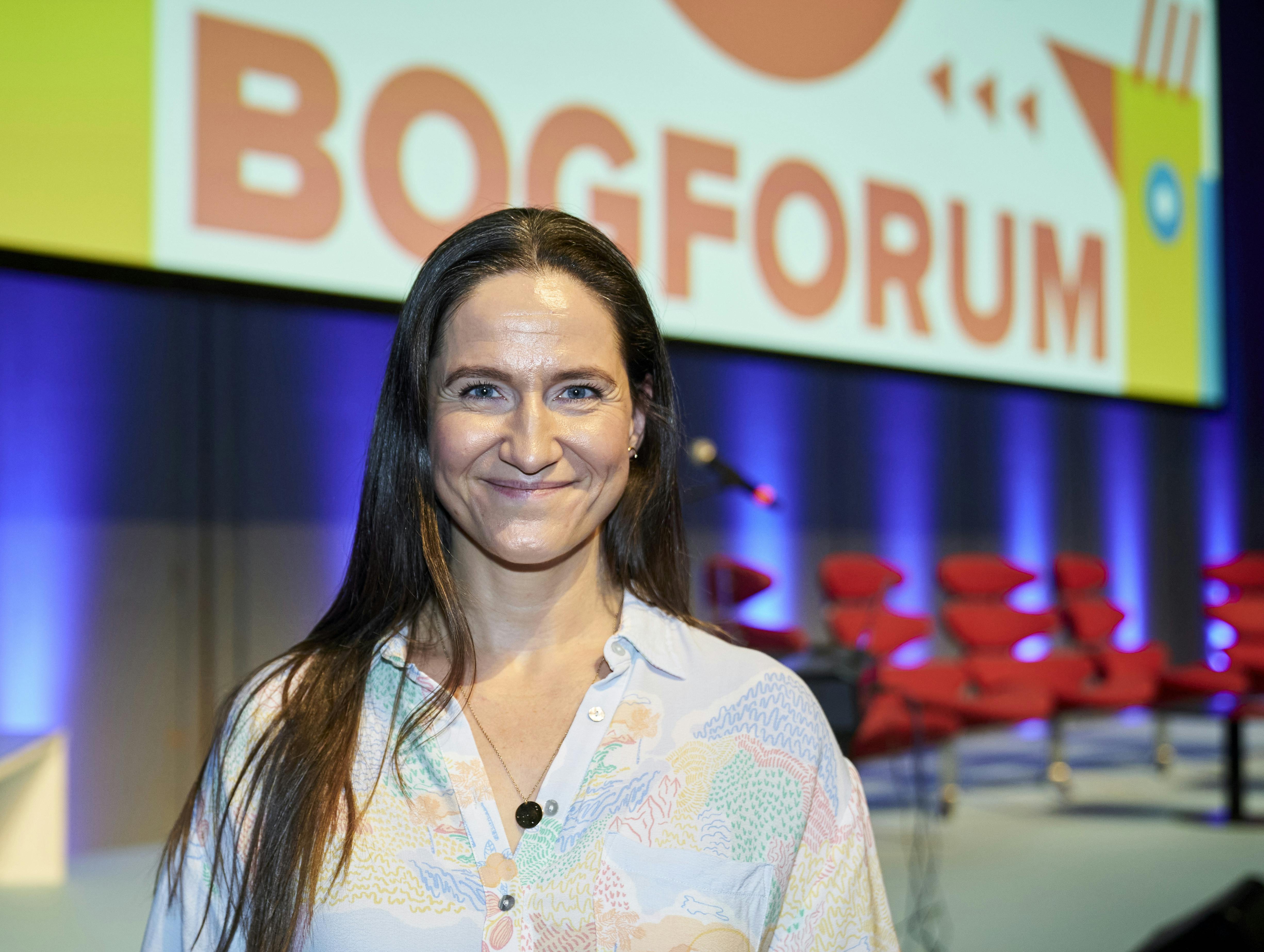 Gertrud Højlund smider millioner for lejlighed. 