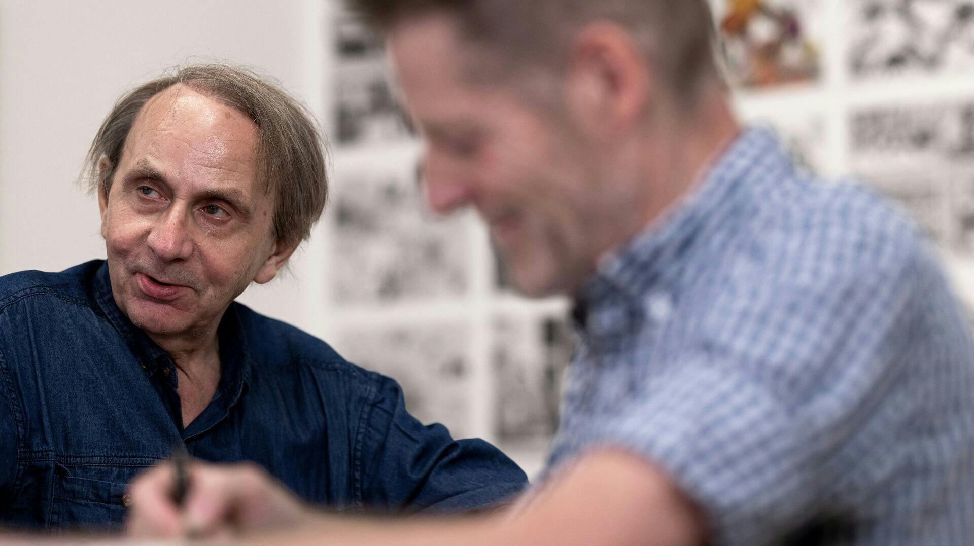 Michel Houellebecq er på samme tid meget anerkendt og omstridt for sit forfatterskab.