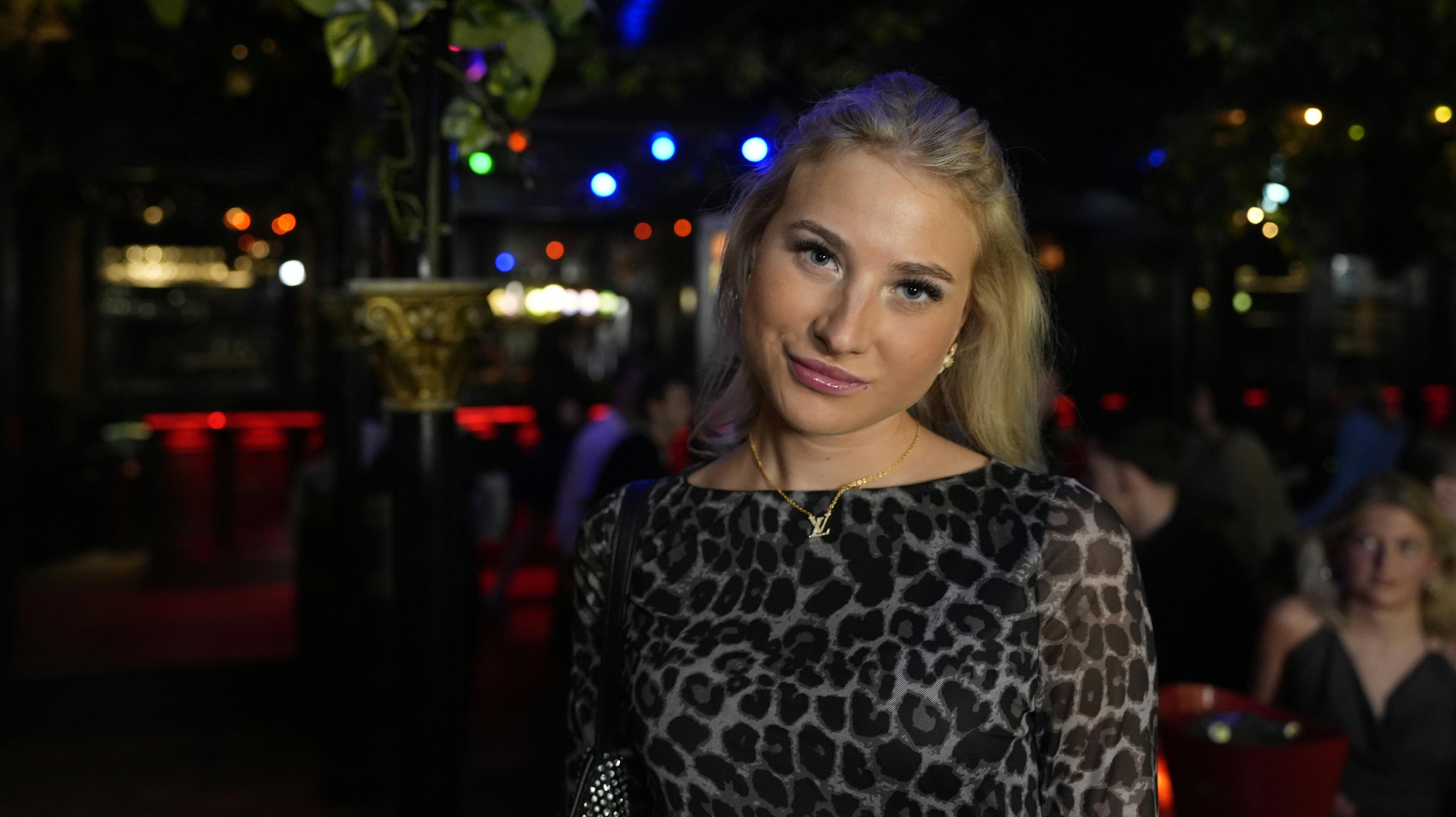 Silje Marie Kent er 22 år og har netop medvirket i sæson 21 af "Paradise Hotel".
