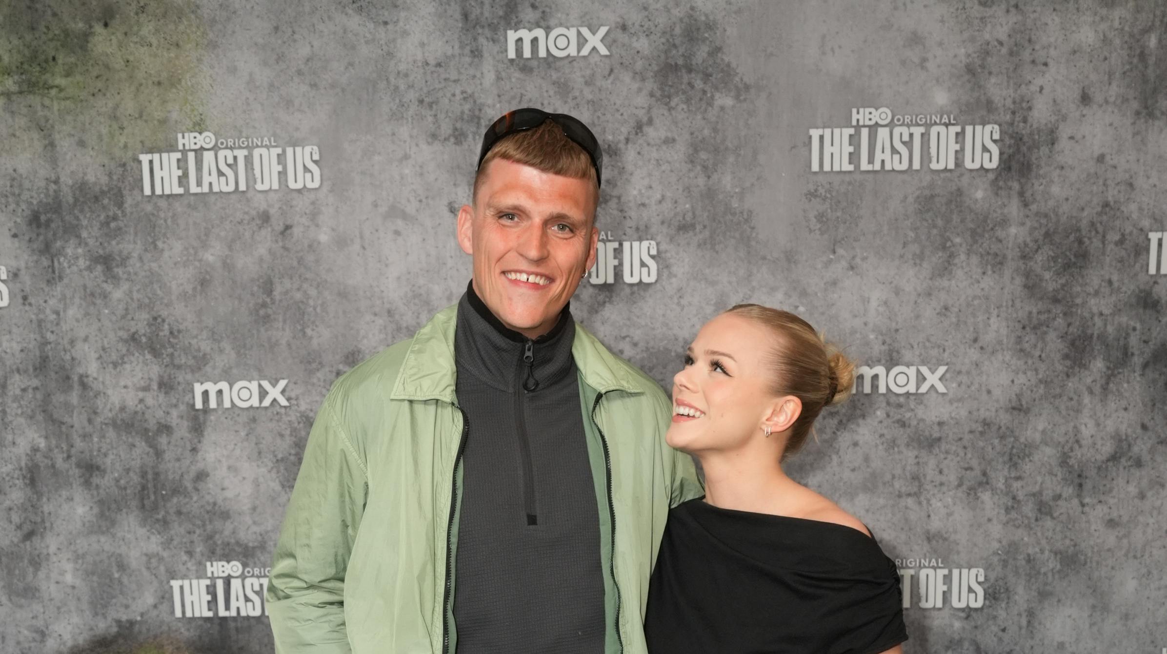 Kendte gæster til premiere på sæson to af "The last of us"