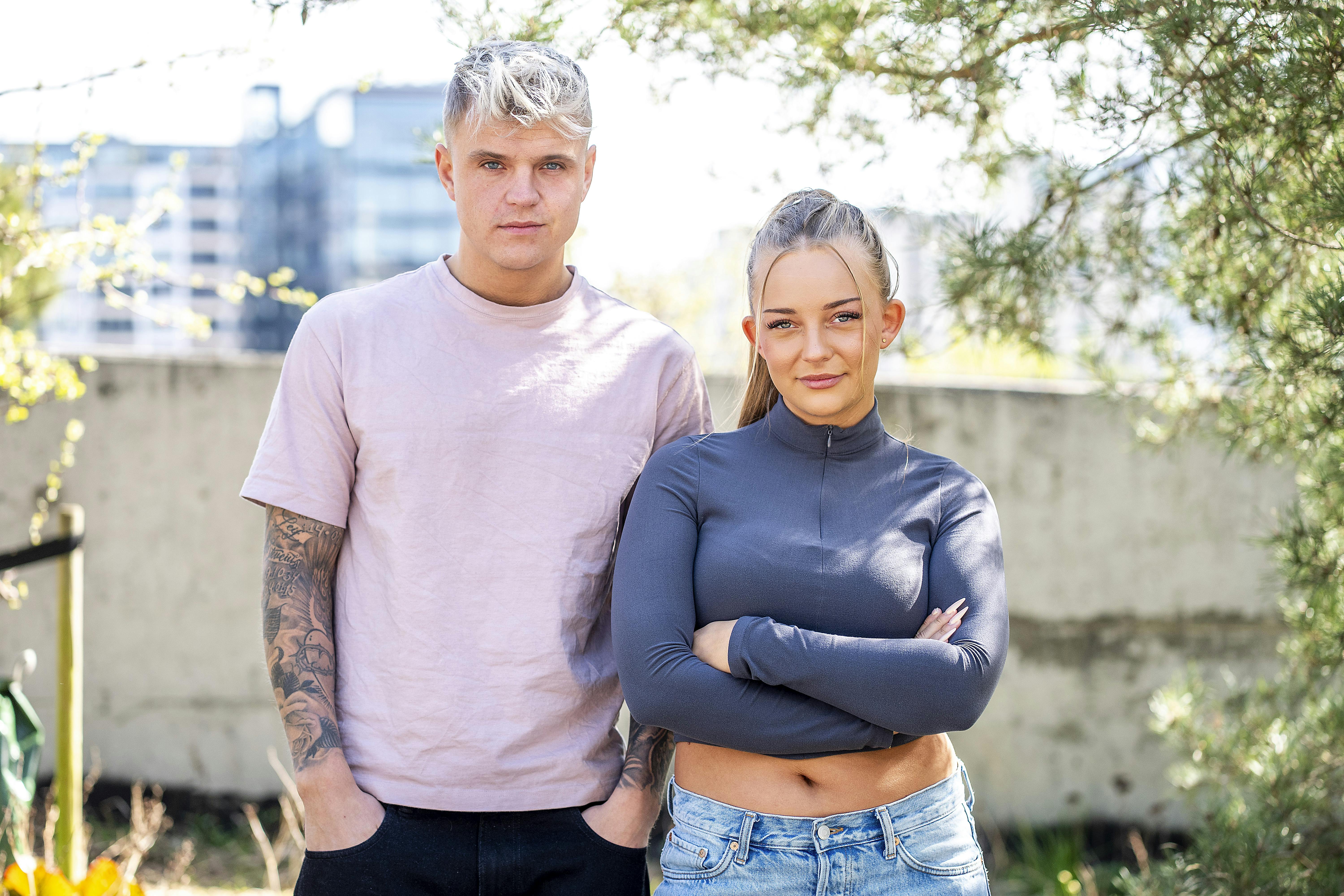 Theis Horndrup møder mange glade fans. Men også folk, der går over deres grænser.