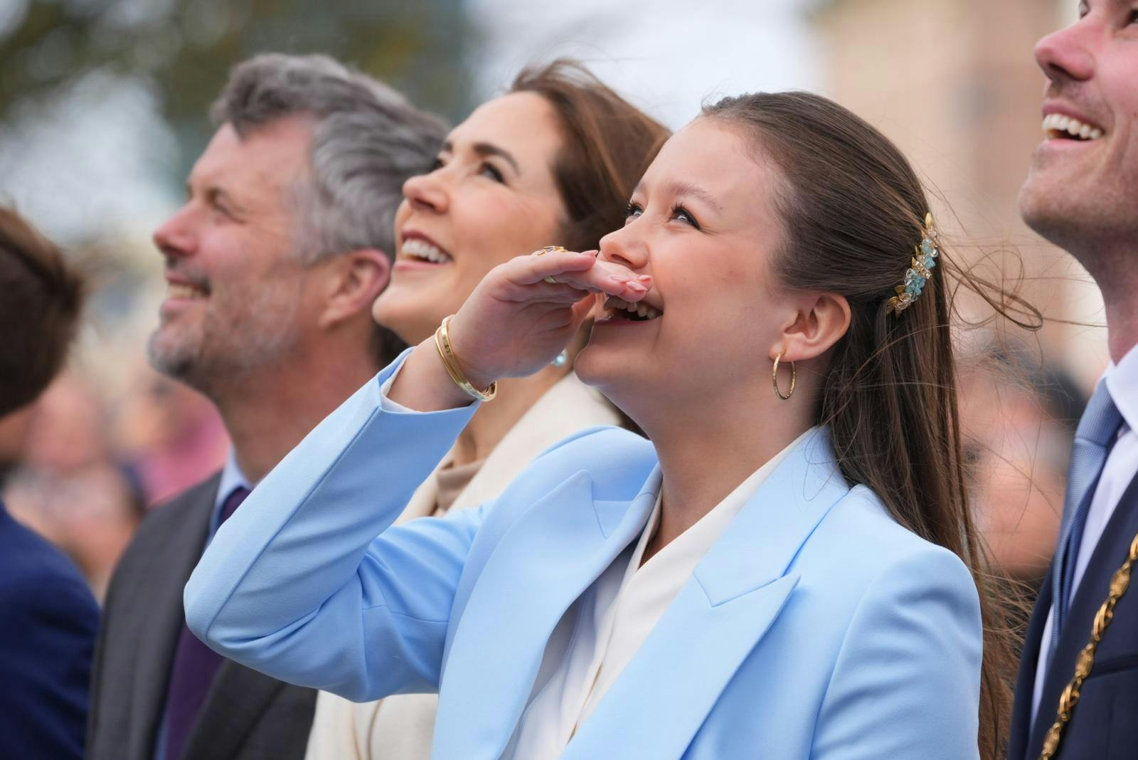 Isabella og resten af den kongelige familie var imponeret over indsatsen.