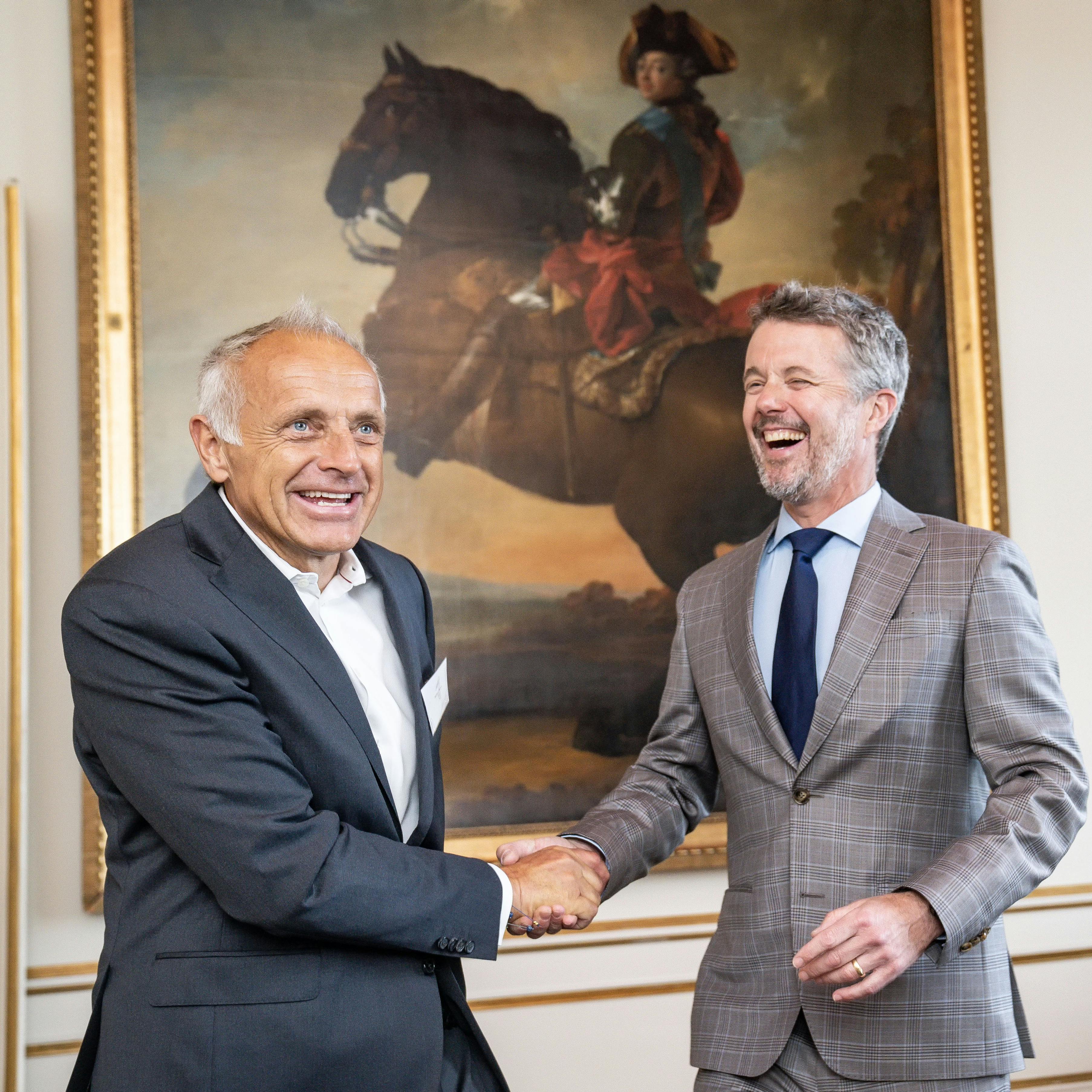 Michael Halbye og kong Frederik har kendt hinanden i mange år. Nu er Michael Halbye død i en ulykke.