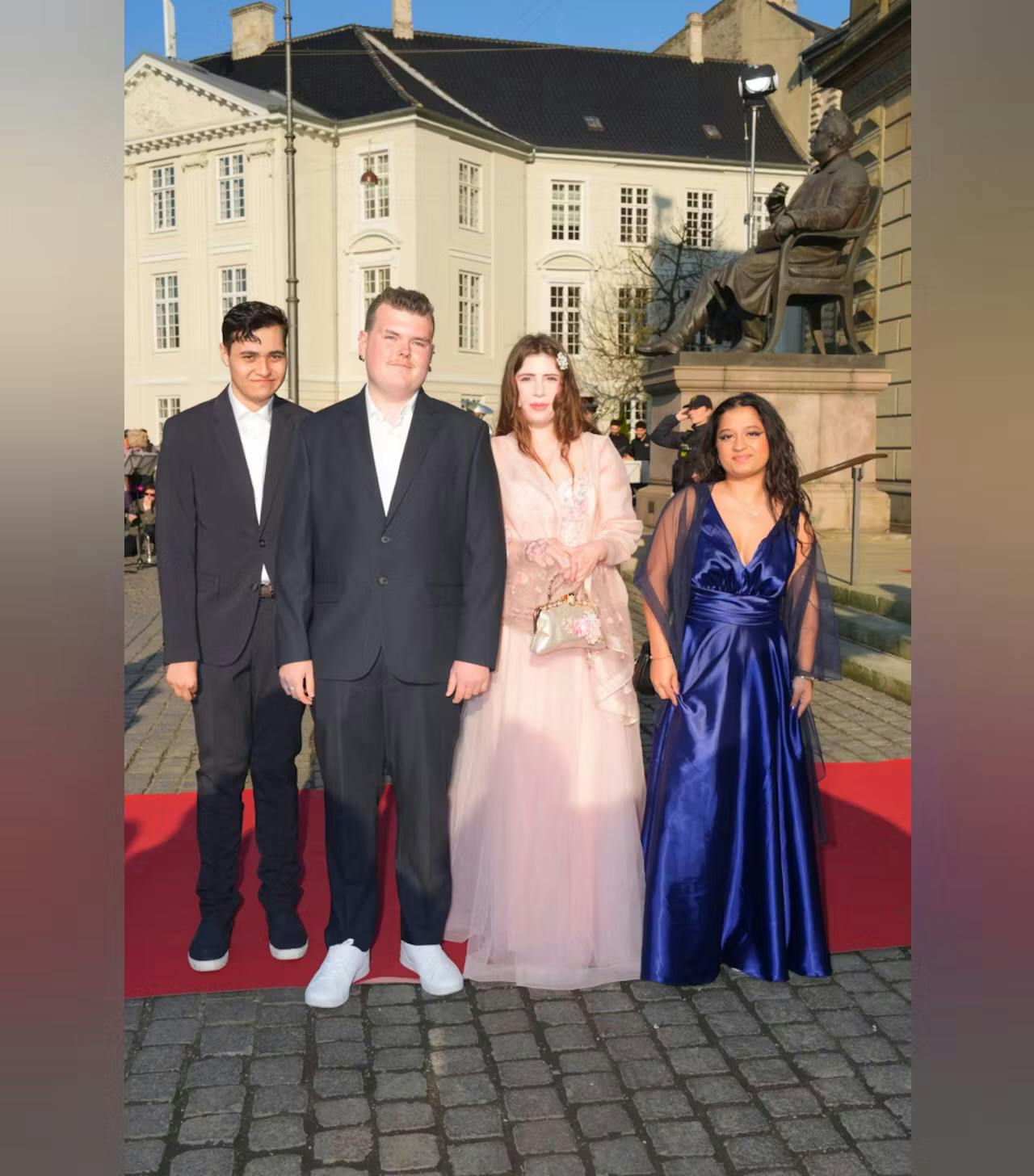 Nichlas, Jonas, Carmen og Alexandra var blandt gæsterne, der i ikke behøvede at være nervøse i forhold til tøjvalget.