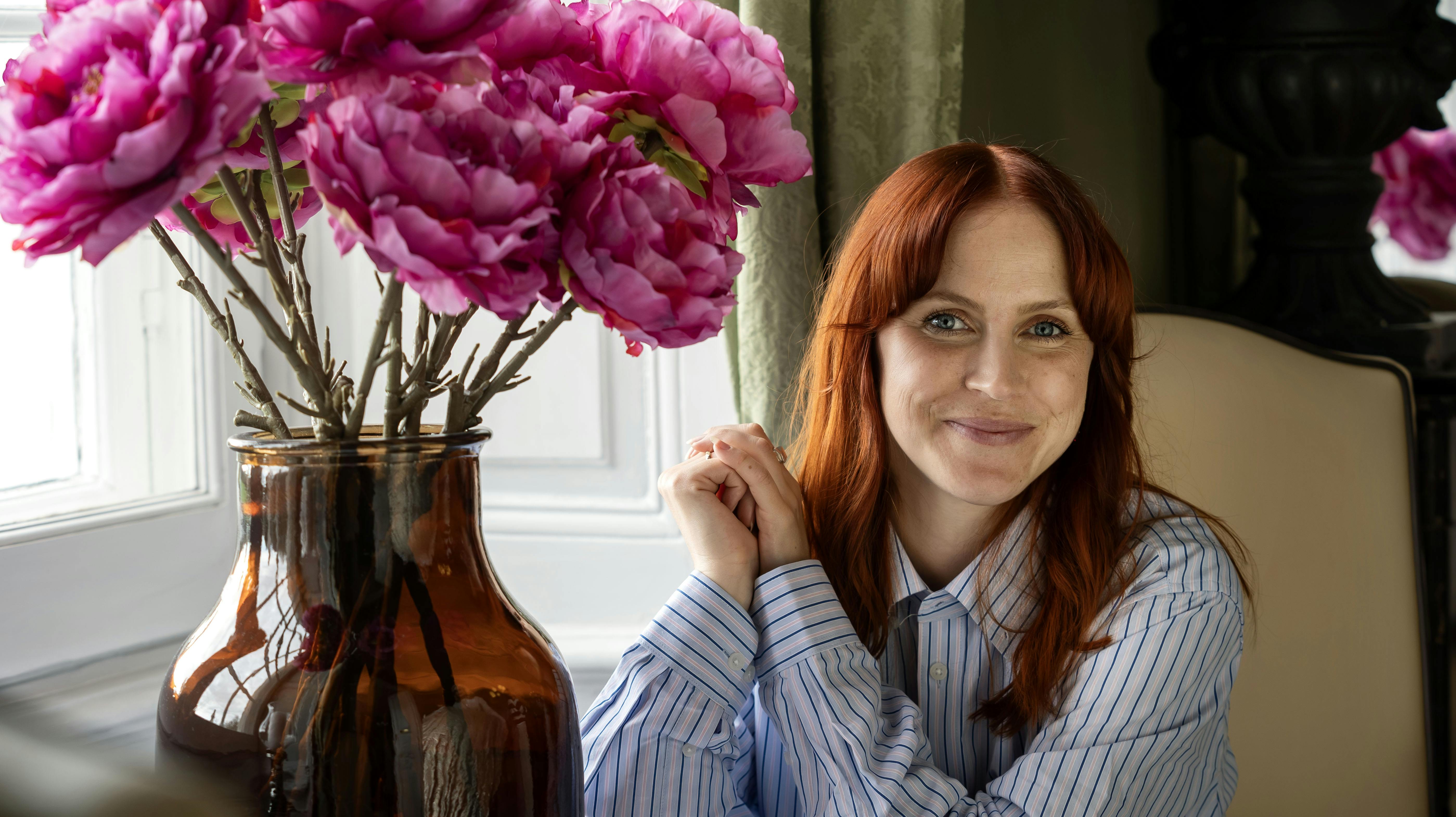 OPGAVE: Pressemøde på tredje sæson af 'Forræder' Line Kirsten NikolajsenSTED: BernstorffslotJOURNALIST: Camilla Maria Johansen, Laura Dalgård Hansen, Sara Nørgaard og Simone KristensenFOTOGRAF: © Hanne Juul/ Aller Foto & VideoDATO: 20250408