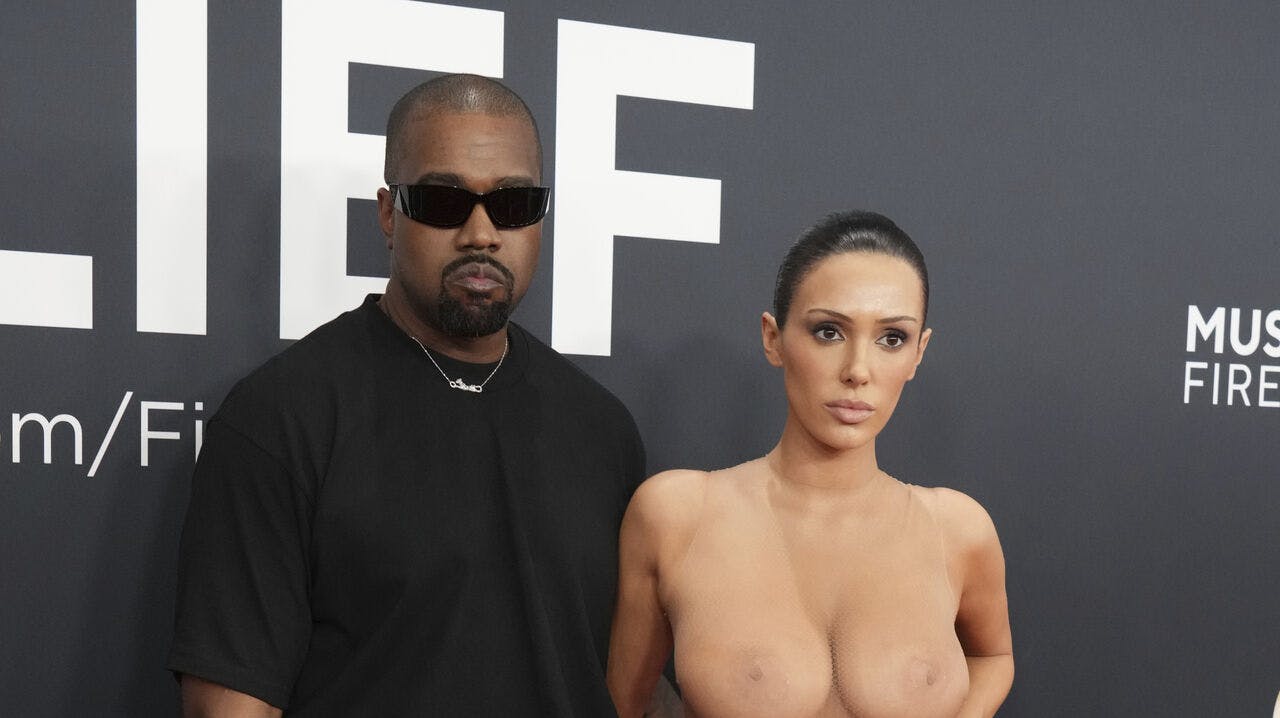 Kanye West bekræftede tidligere på måneden, at Bianca Censori havde forladt ham. Men nu er parret blevet spottet sammen i offentligheden.