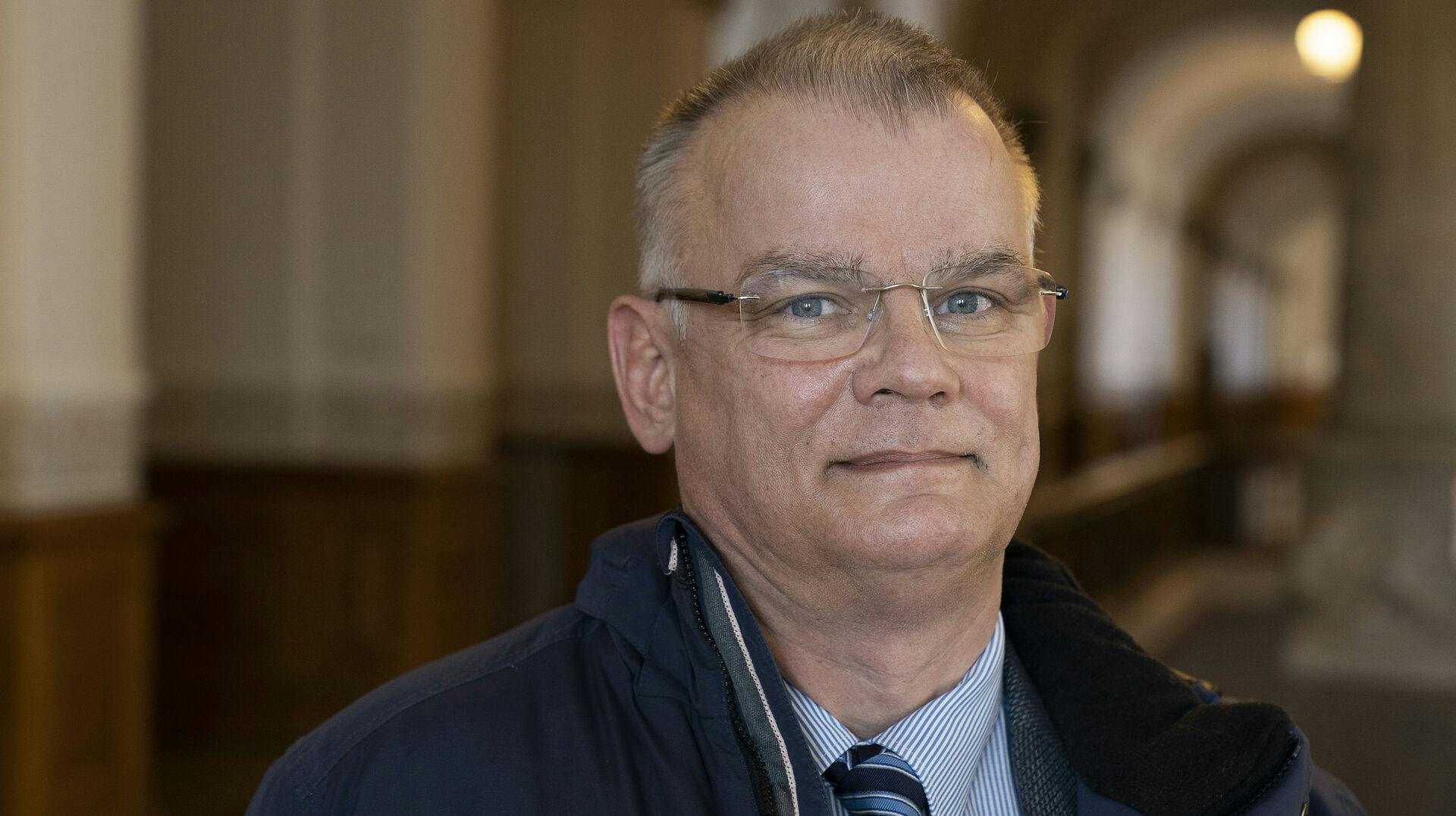 I en alder af 58 år er det tidligere folketingsmedlem Christian Langballe død.