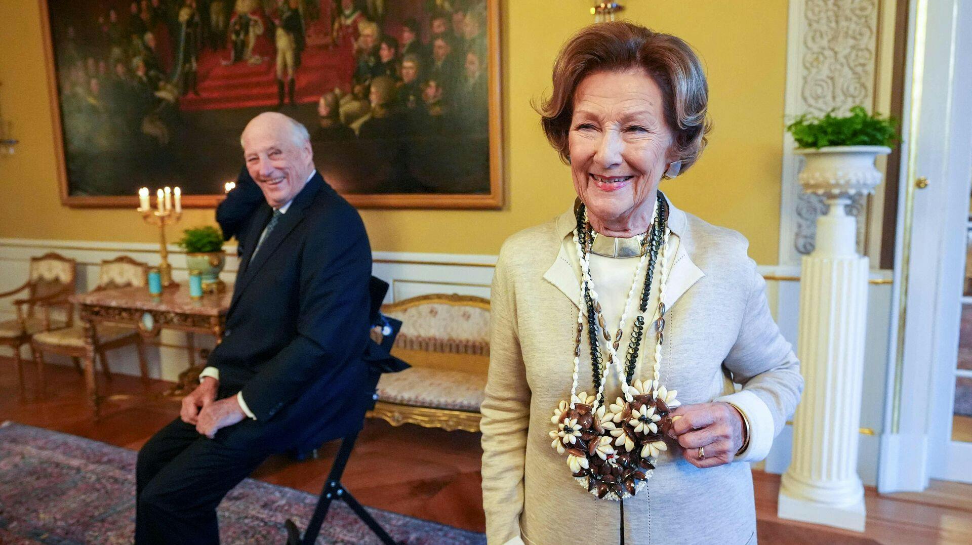 Queen Sonja of Norway (R)
