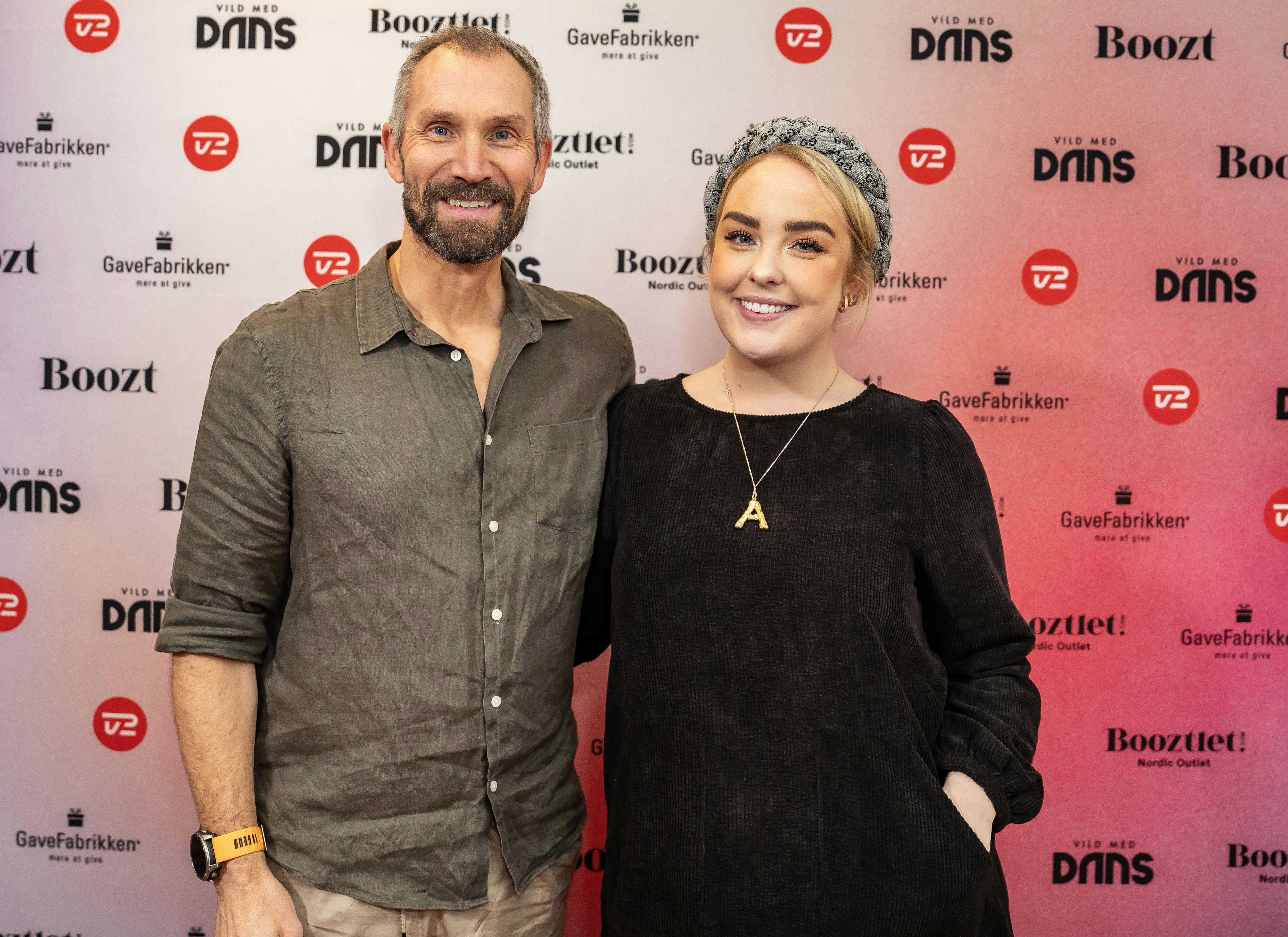 Mark Abildhauge ønsker sig brændende et barn. Det gør Julia Sofia også. Meeen ...