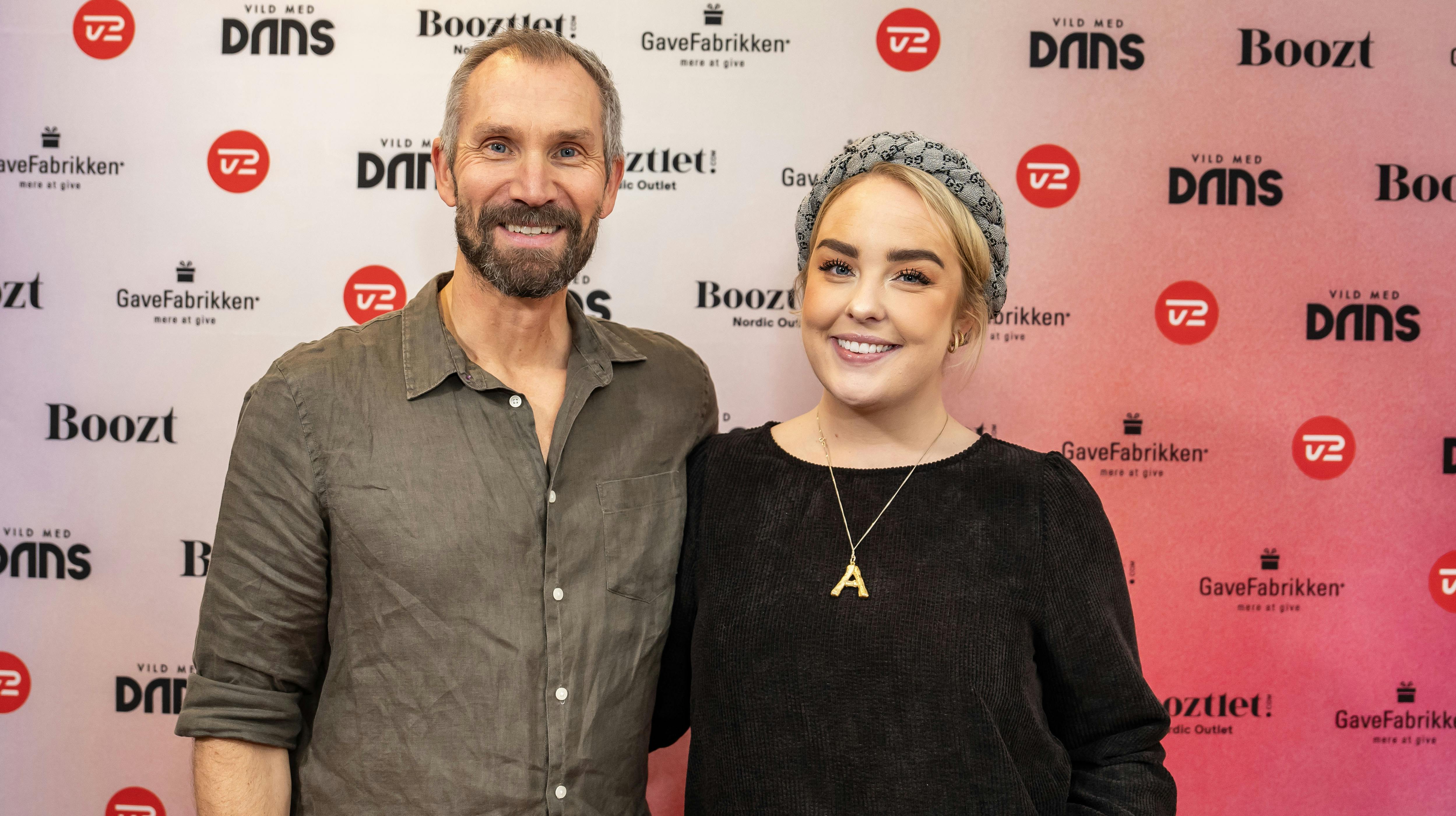 Mark Abildhauge ønsker sig brændende et barn. Det gør Julia Sofia også. Meeen ...