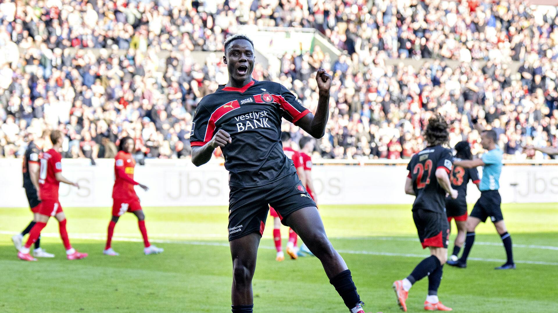 FC Midtjyllands Dju Franculino efter scoringen til 3-0 der måtte igennem VAR tilsyn i superligakampen mellem FC Midtjylland og FC Nordsjælland på MCH Arena i Herning.