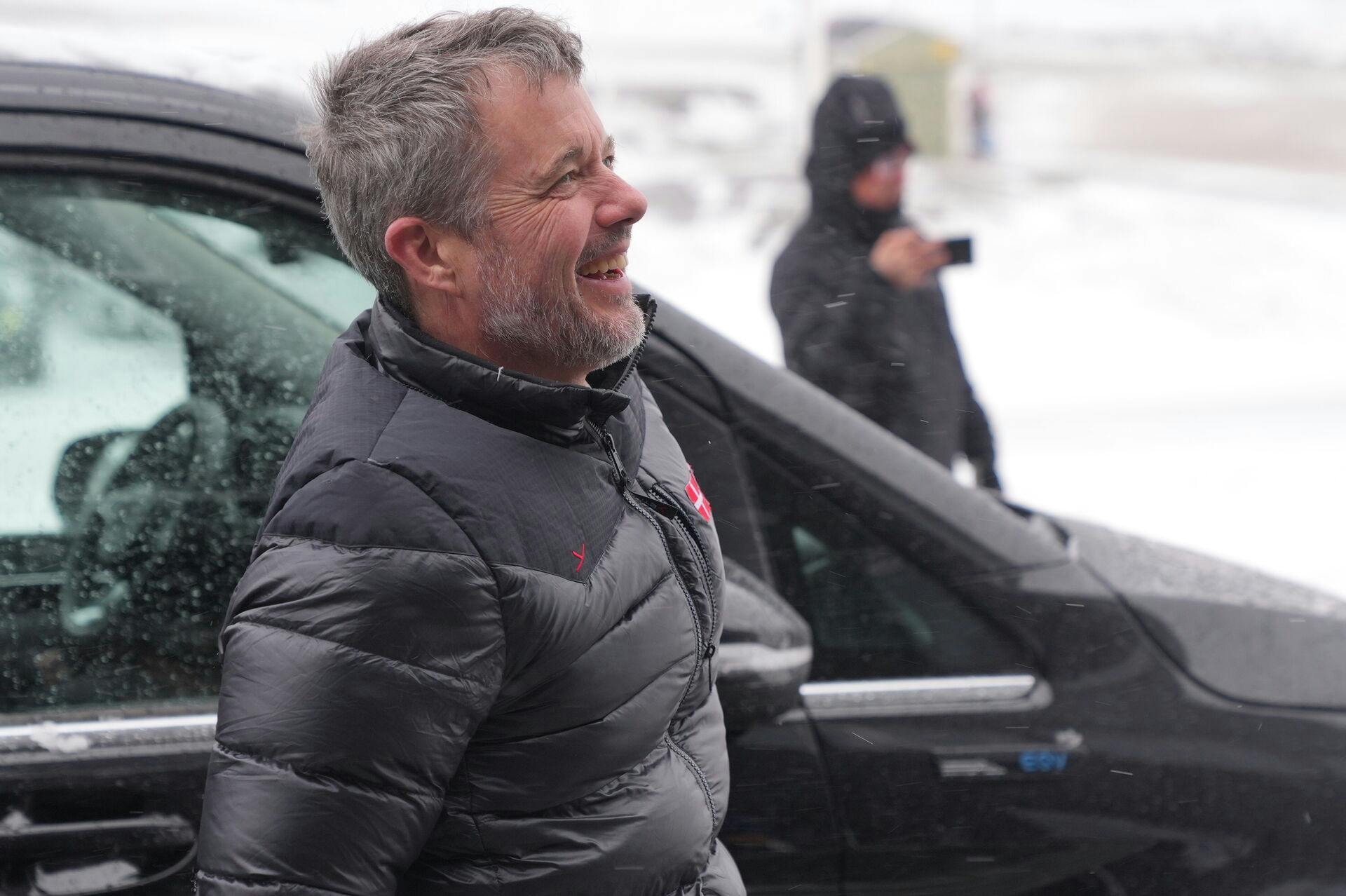 Kong Frederik X besøger universitetet Ilimmarfik i Nuuk onsdag den 30. april 2025. Kongen rejser den 29.-30. april til Nuuk i Grønland. Besøget finder sted på et tidspunkt, hvor der er stærkt skærpet fokus på Grønland. Under besøget skal kongen blandt andet mødes med lokale, sejle på fjorden og spise middag med den nye grønlandske regering.