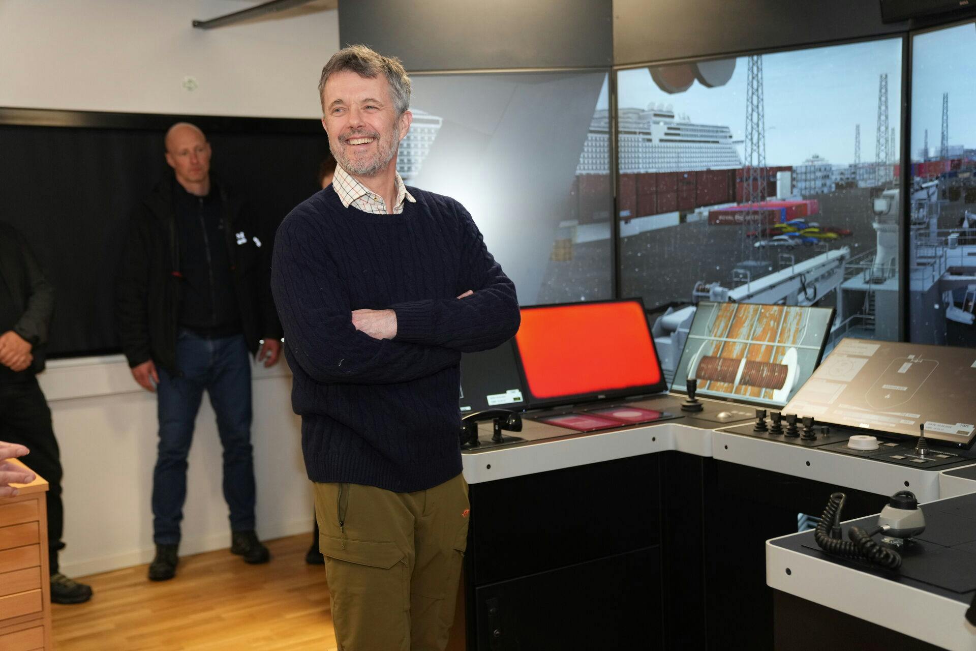 Kong Frederik X besøger Grønlands Maritime Center i Nuuk onsdag den 30. april 2025. Kongen rejser den 29.-30. april til Nuuk i Grønland. Besøget finder sted på et tidspunkt, hvor der er stærkt skærpet fokus på Grønland. Under besøget skal kongen blandt andet mødes med lokale, sejle på fjorden og spise middag med den nye grønlandske regering.