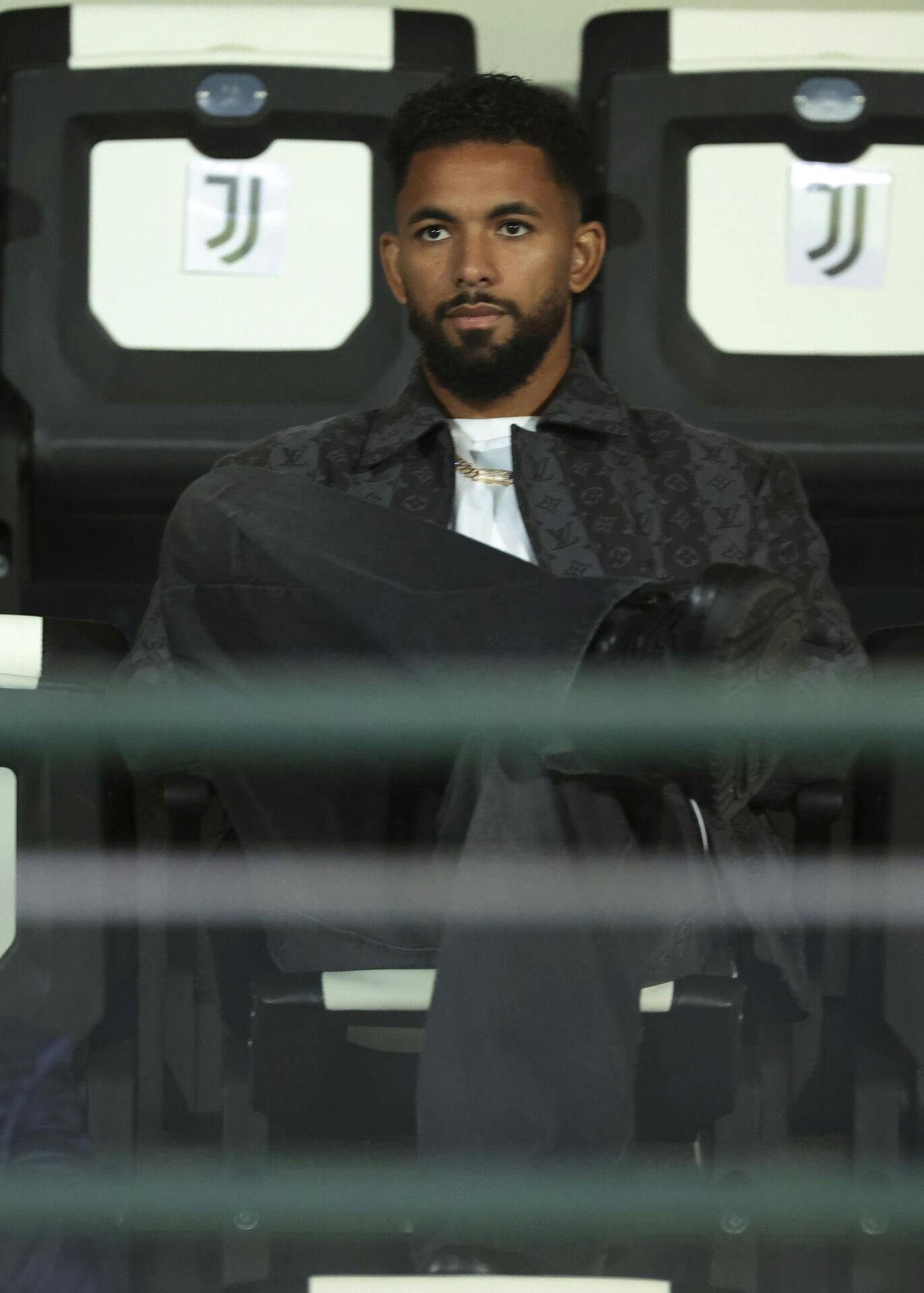 September 18, 2024, Biela: Biela, Italy, 18th September 2024. Douglas Luiz of Juventus and partner of Alisha Lehmann of Juventus loooks on from the tribune during the UEFA Womens Champions League match at Stadio Comunale Vittorio Pozzo Lamarmora, Biela. (Credit Image: © Jonathan Moscrop/Sportimage/Cal Sport Media) (Cal Sport Media via AP Images)
