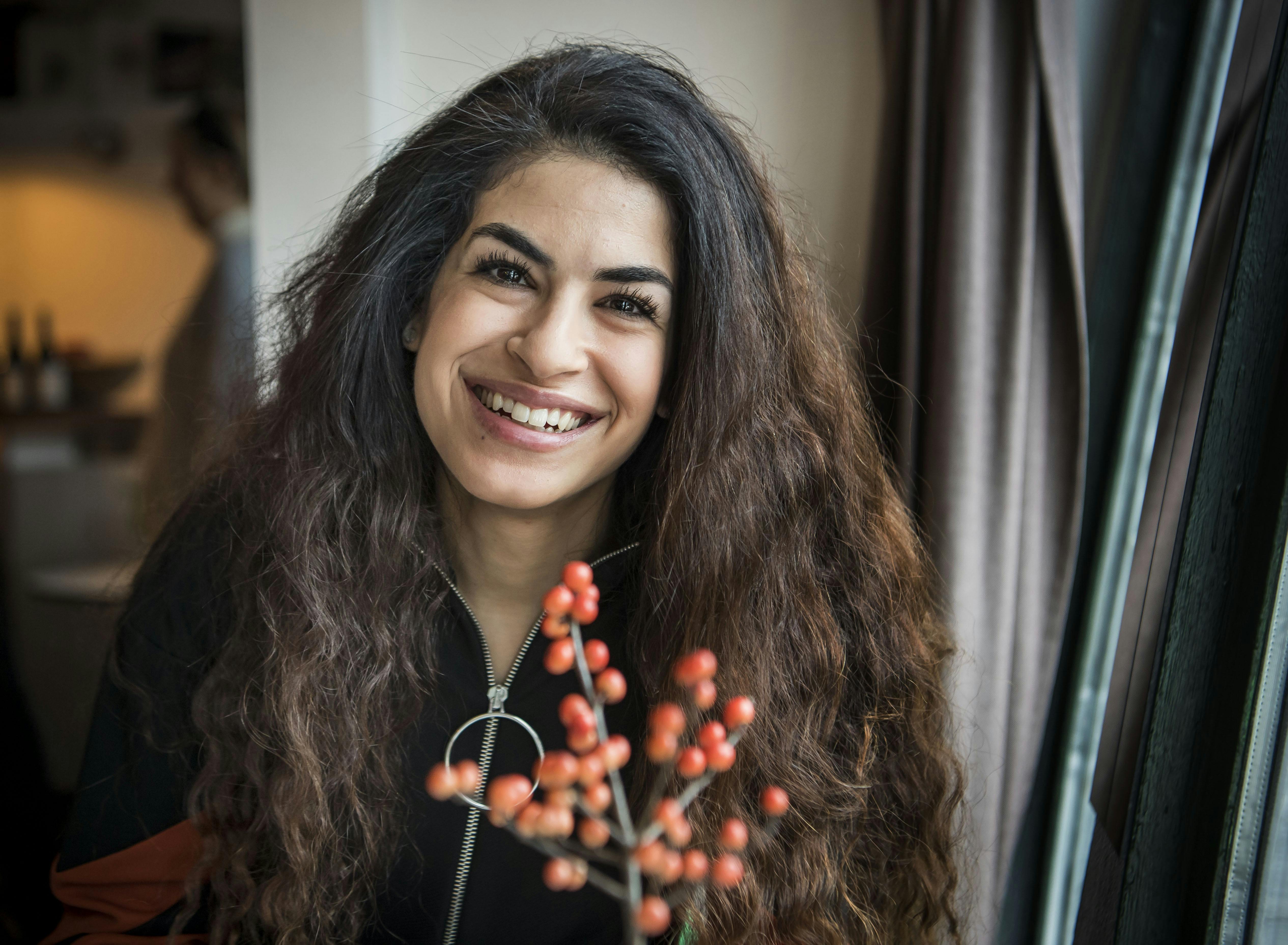Yasmin Mahmoud er med i TV 2's nye dramaserie "Løgnen".