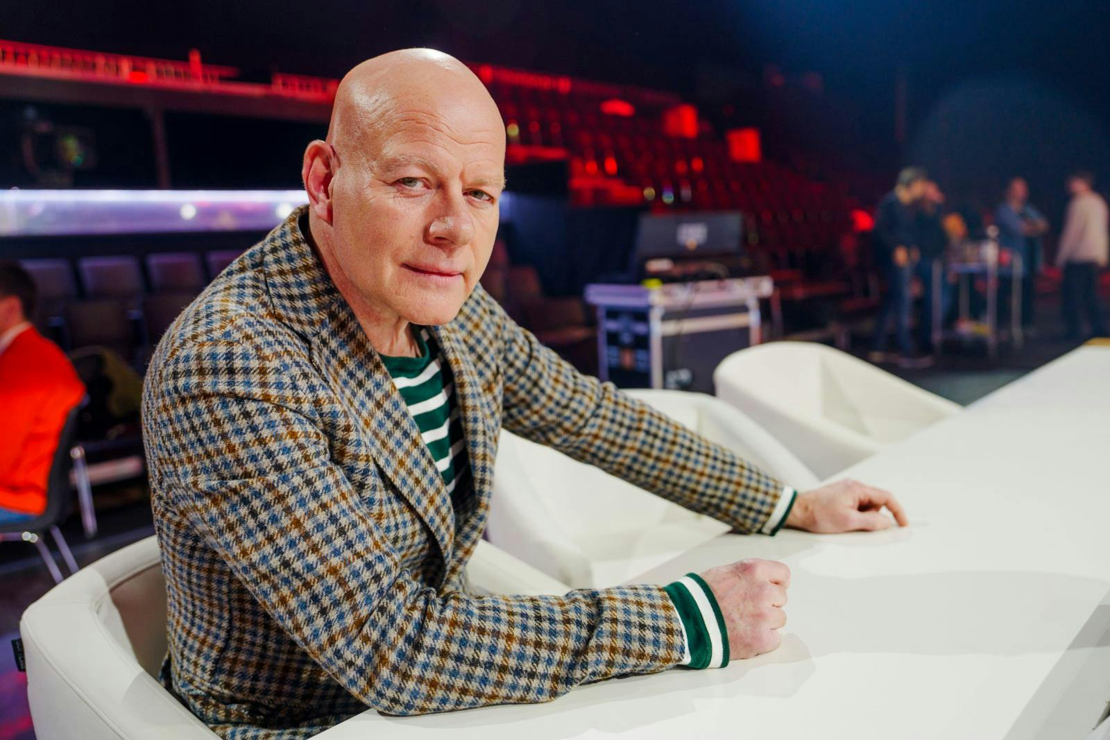 Når Thomas Blachman først skruer op for følelserne, er ingen være i tvivl om, hvad han mener. Slet ikke i denne situation.