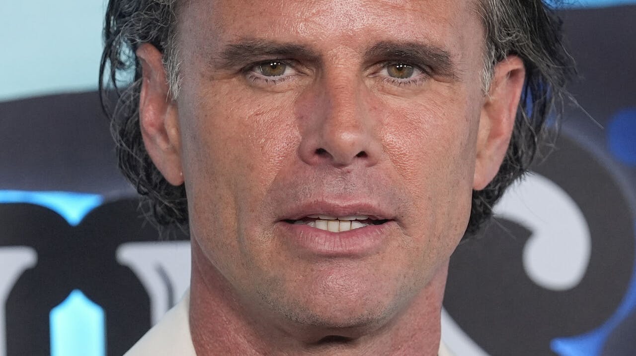 Walton Goggins fik nok under et interview.