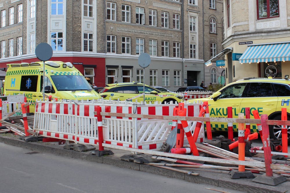 12 personer kom til skade, da en 75-årig bilist ramte folk, som befandt sig langs Sortedam Dossering ved søerne i København. - Foto: Louise Breusch Rasmussen/Reuters&nbsp;