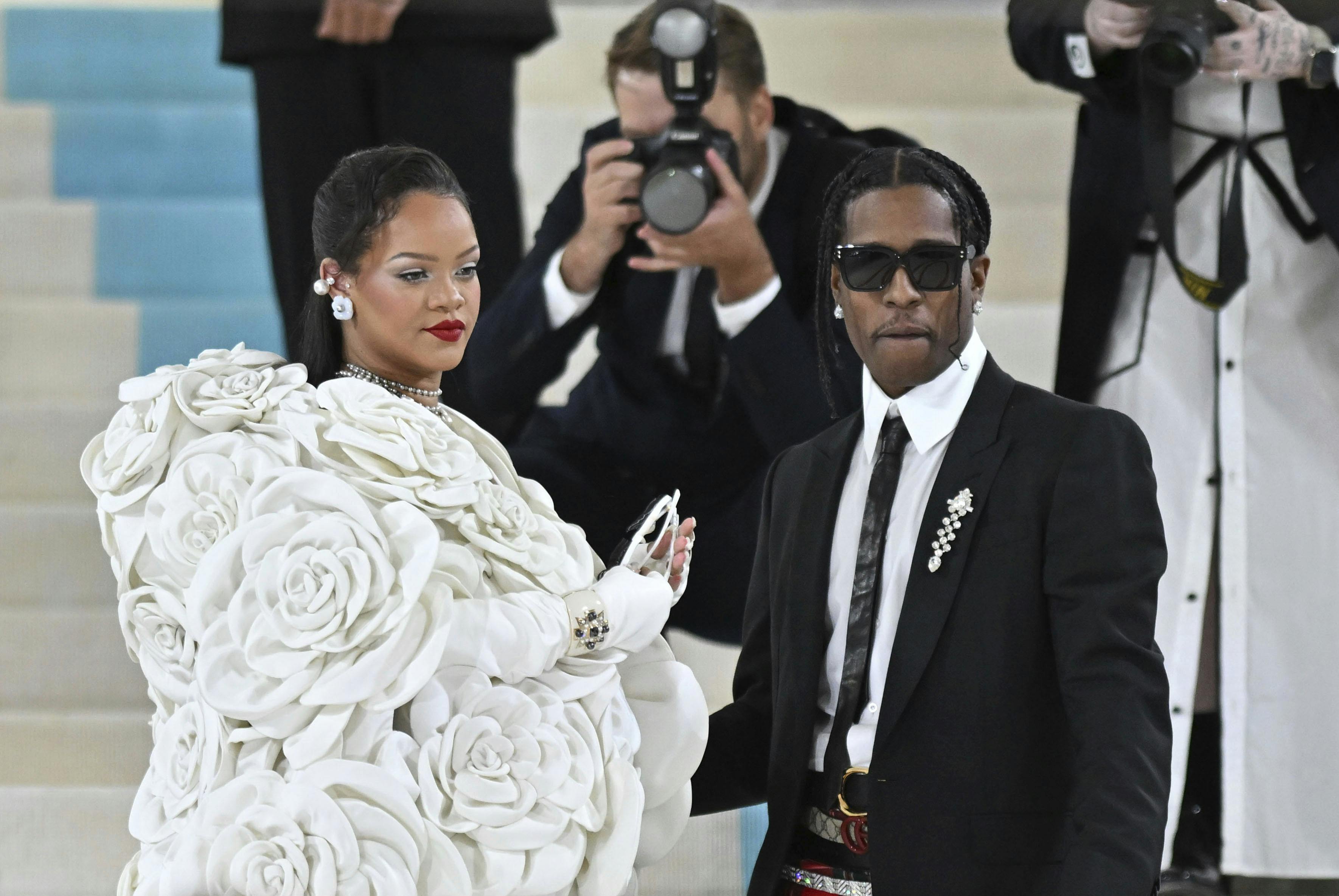 Photo by: zz/NDZ/STAR MAX/IPx 2023 5/1/23 Rihanna and ASAP Rocky at the 2023 Costume Institute Benefit Gala celebrating the opening of the exhibition "Karl Lagerfeld: A Line Of Beauty" held on May 1, 2023 at The Metropolitan Museum of Art in New York City. (NYC)