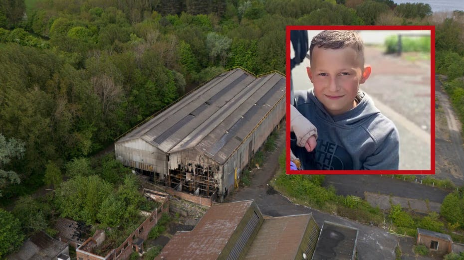 Den 14-årige skoledreng Layton Carr blev fredag fundet død i England. Nu er 14 andre børn mistænkt for drabet på ham