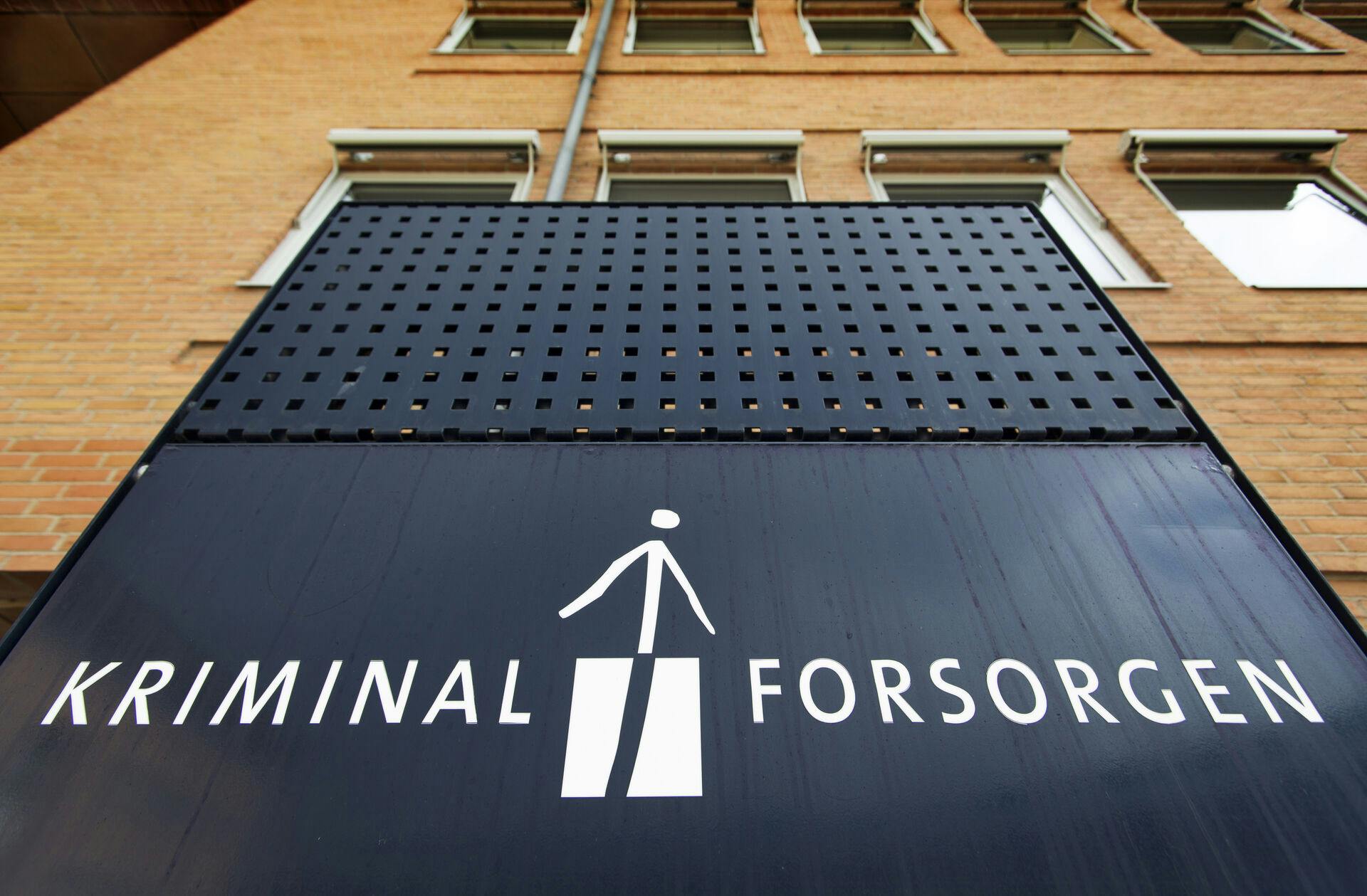 Kriminalforsorgen har ansvaret for blandt andet lukkede og åbnede fængsler, arrester og udslusningsfængsler.