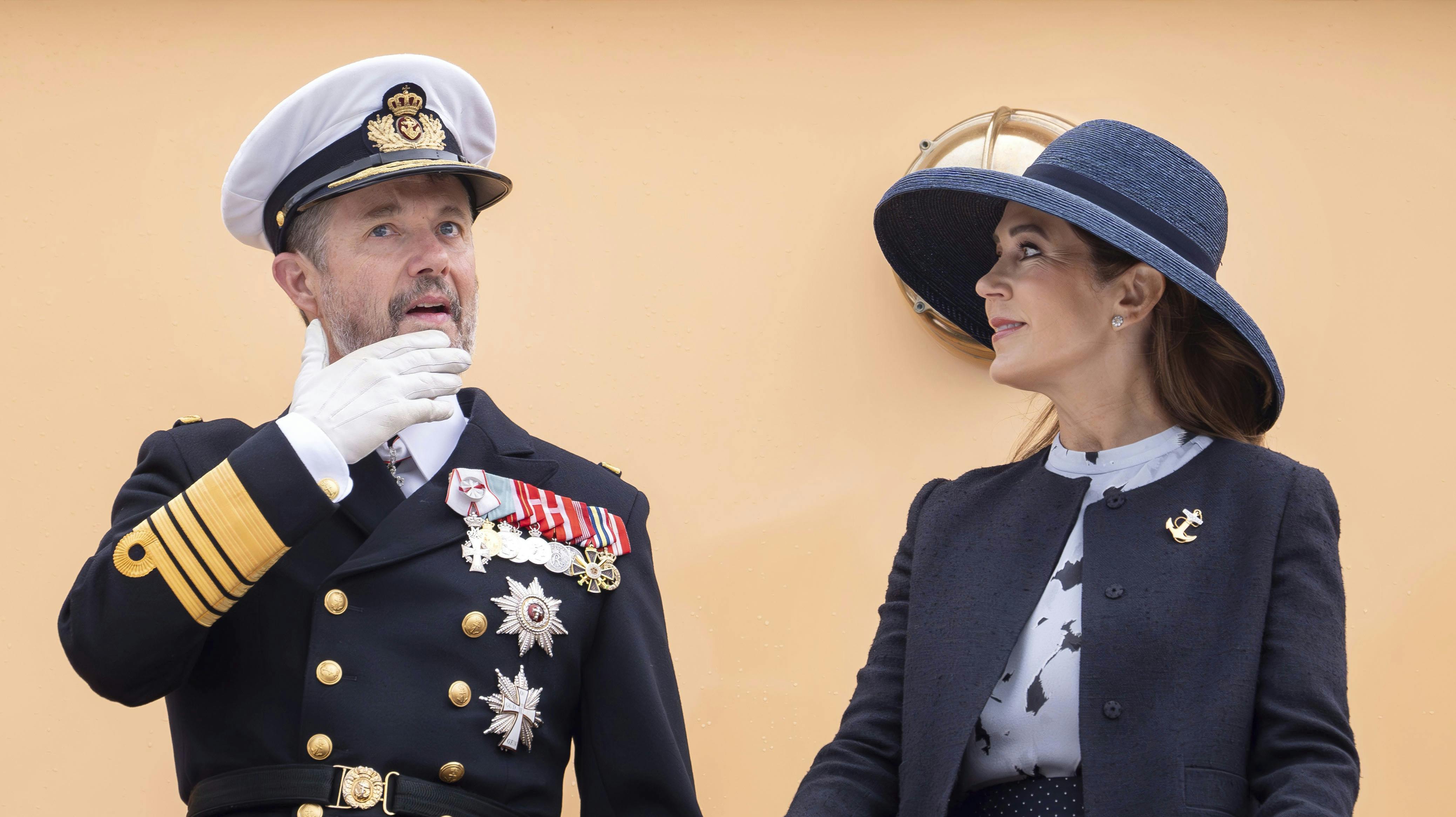 Kong Frederik og dronning Mary på kongeskibet