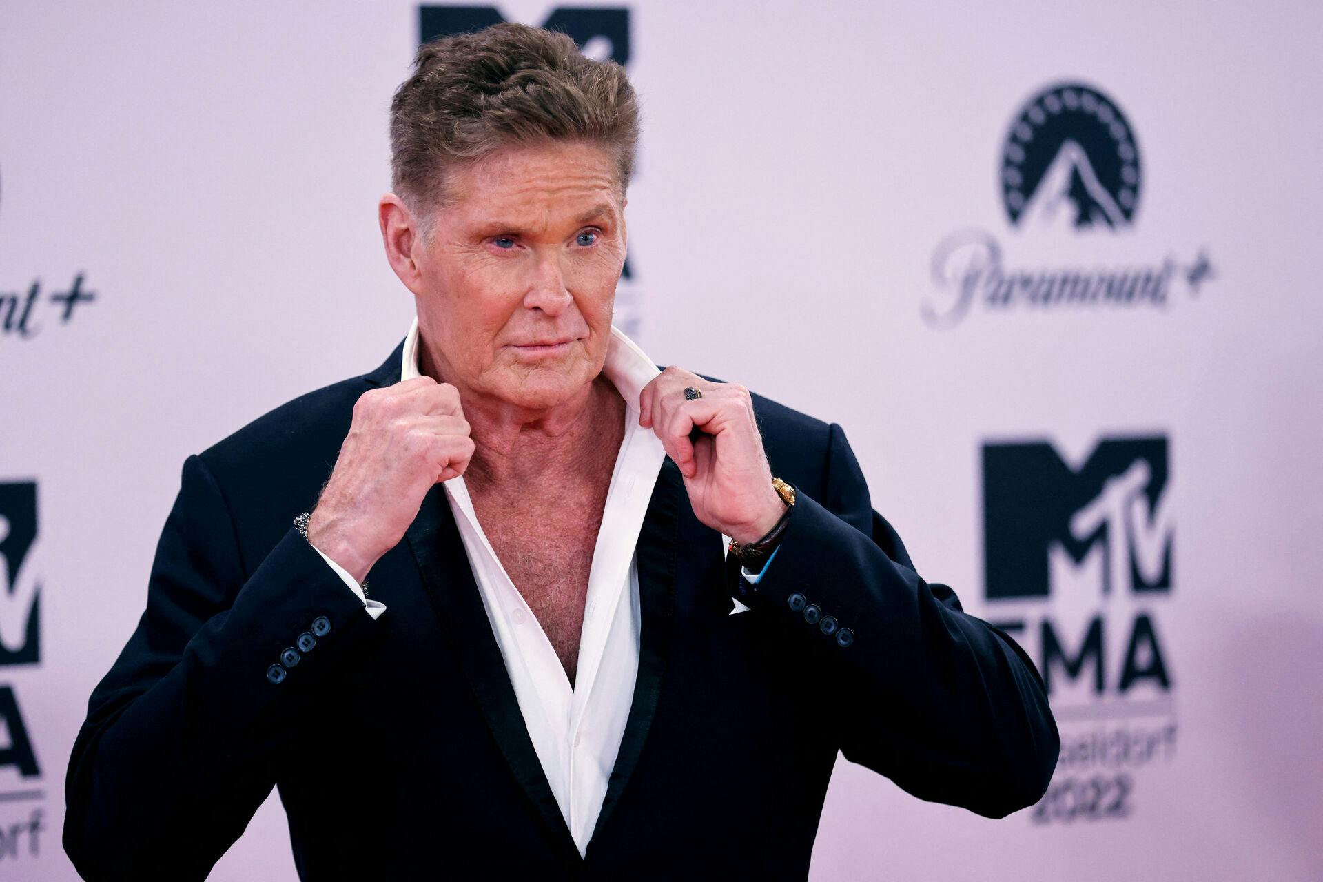 David Hasselhoff poses on the red carpet for the 2022 MTV Europe Music Awards (EMAs) at the PSD Bank Dome in Duesseldorf, Germany, November 13, 2022. REUTERS/Thilo Schmuelgen
