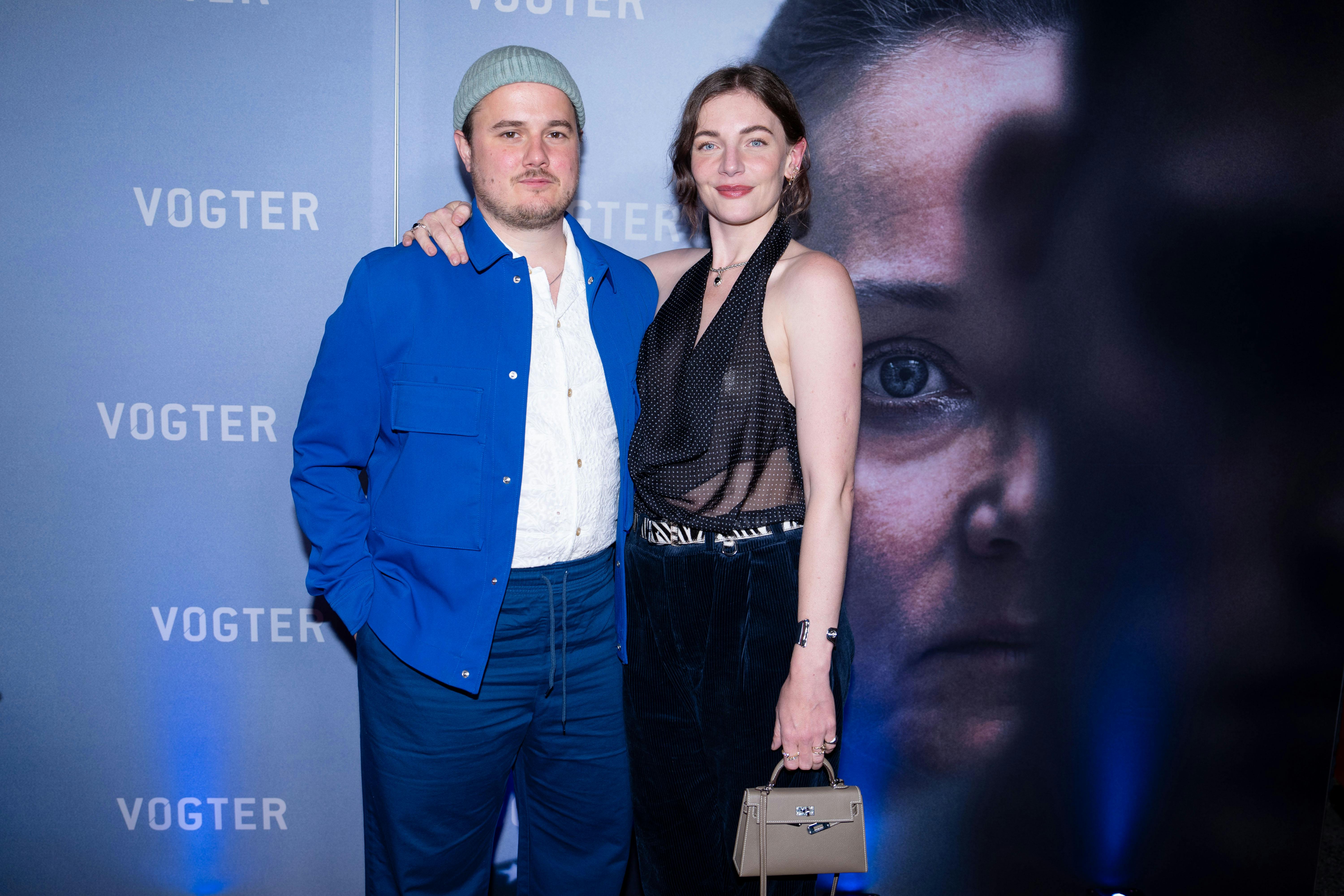 Den magnetiske tiltrækning er tydeligvis stadig stærk.