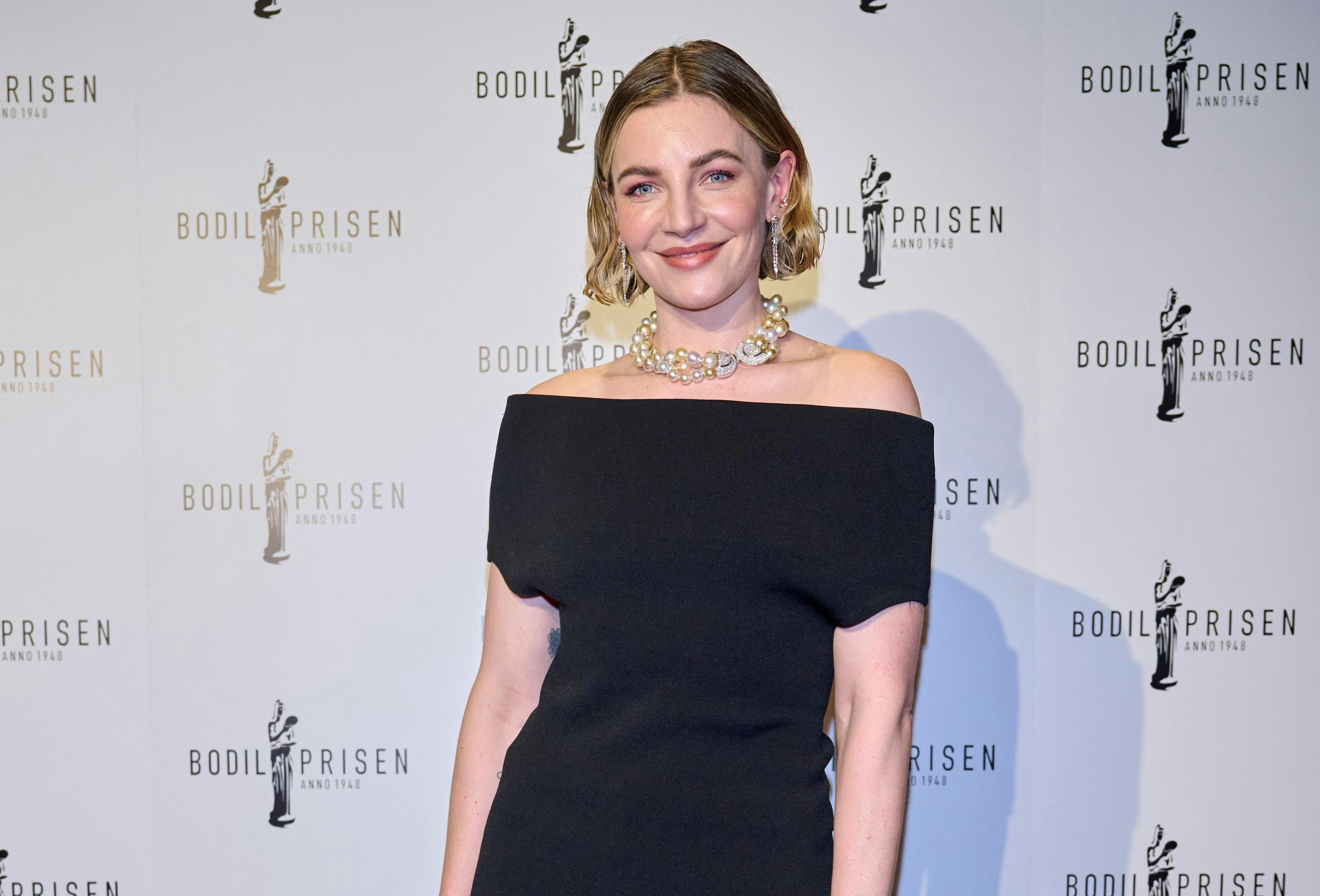 Molly Egelind beskriver sit møde med gemalen som kærlighed ved første blik.
