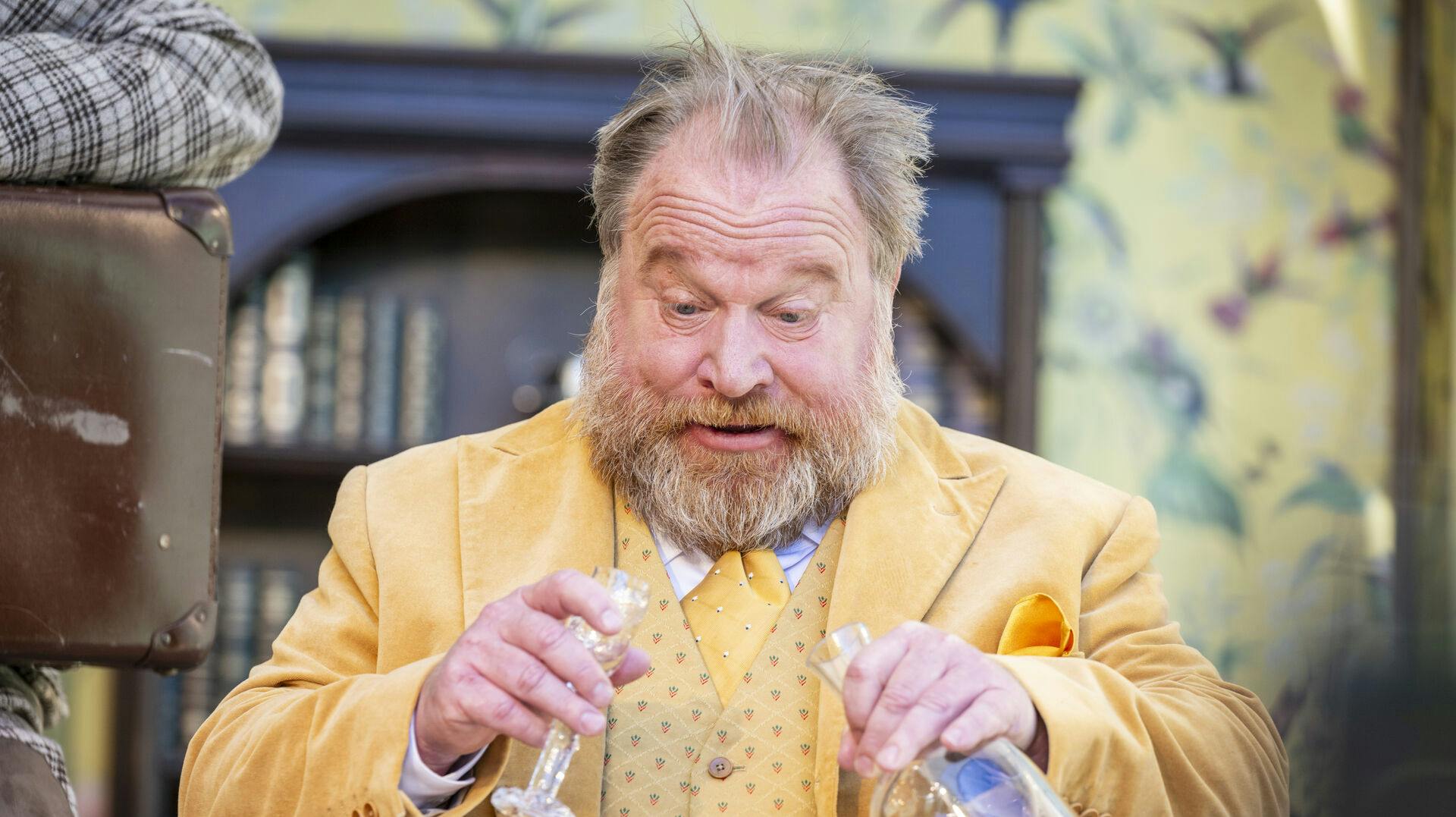 Claes Malmberg er stadig aktiv på scenen, men ved nu, at han skal dø af sin kræftsygdom.