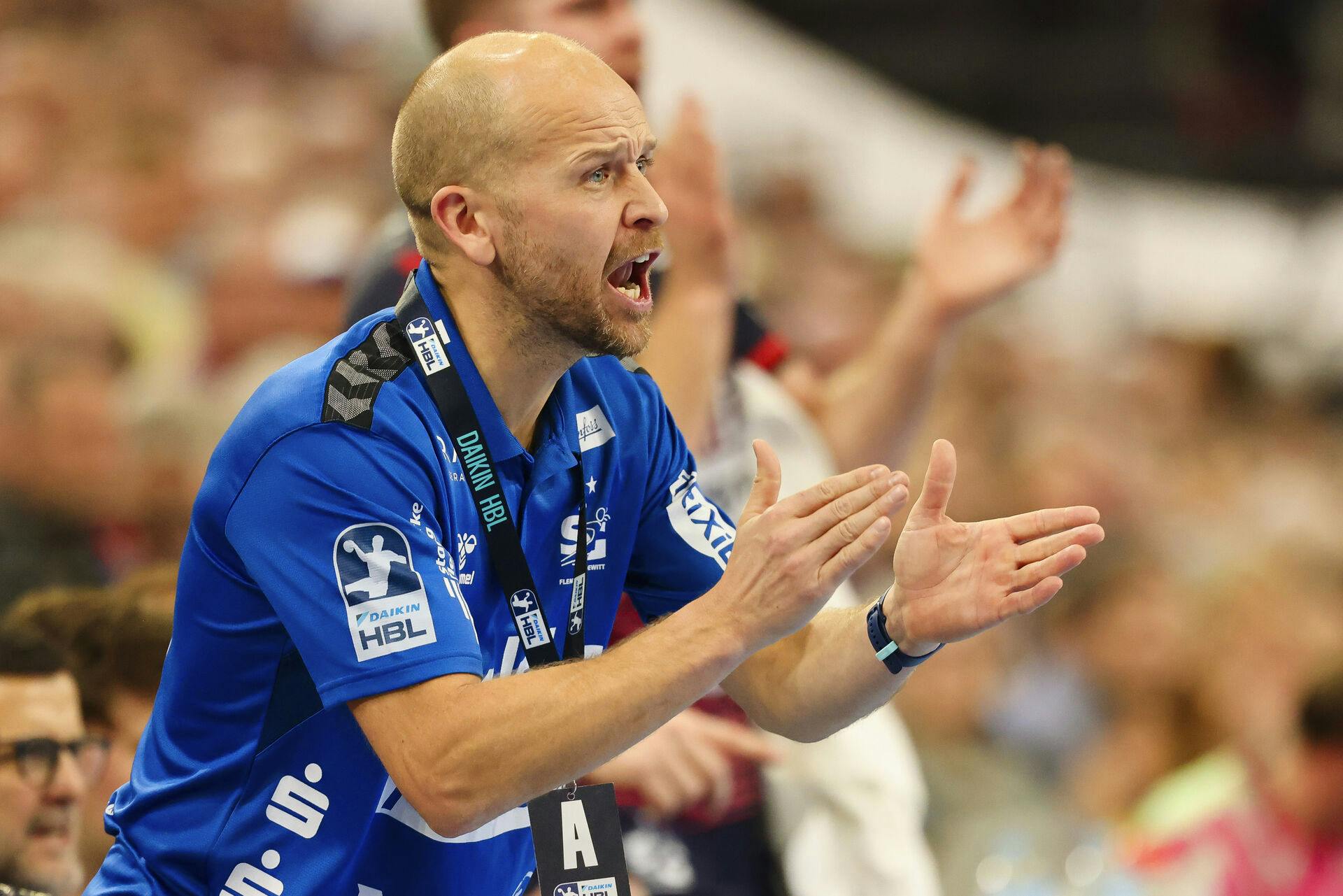 Anders Eggert melder nu ud, at han stopper som assistenttræner i den tyske storklub Flensburg-Handewitt. 