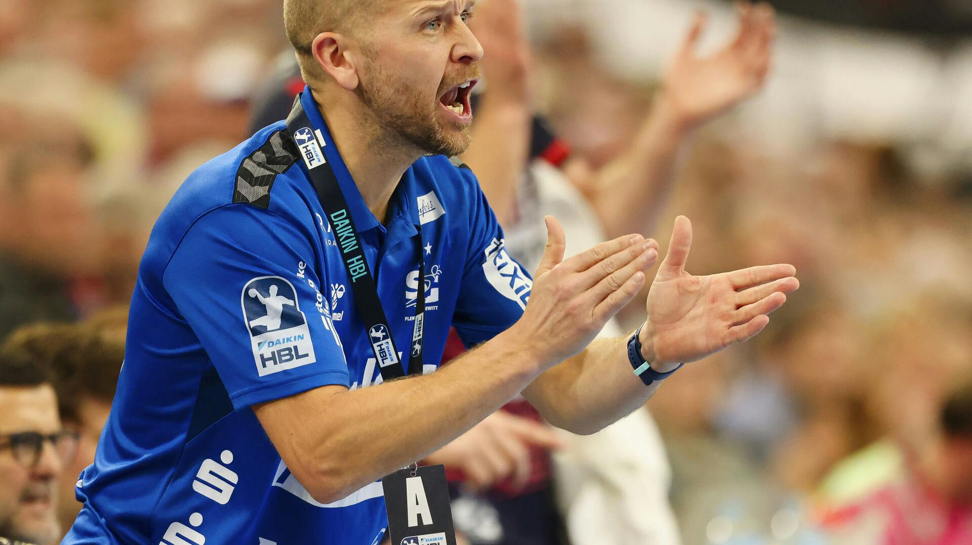 Anders Eggert melder nu ud, at han stopper som assistenttræner i den tyske storklub Flensburg-Handewitt.