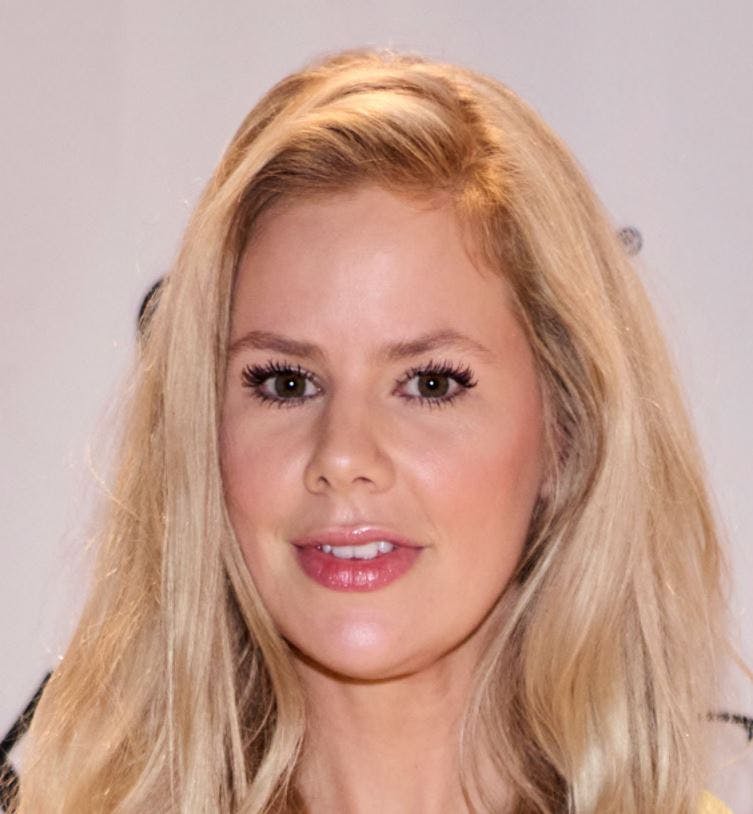 Julie Zangenberg leverede et godkendt regnskab - og forbereder sig nu på baby nummer to.