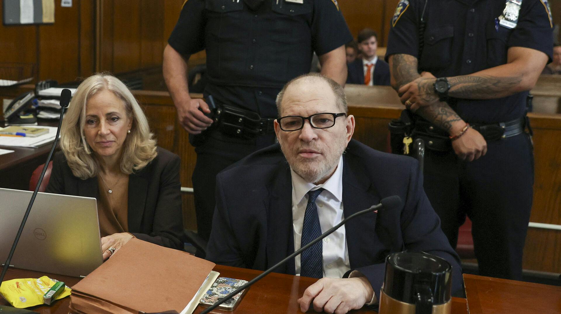 Harvey Weinstein i retten under gårsdagens sag.