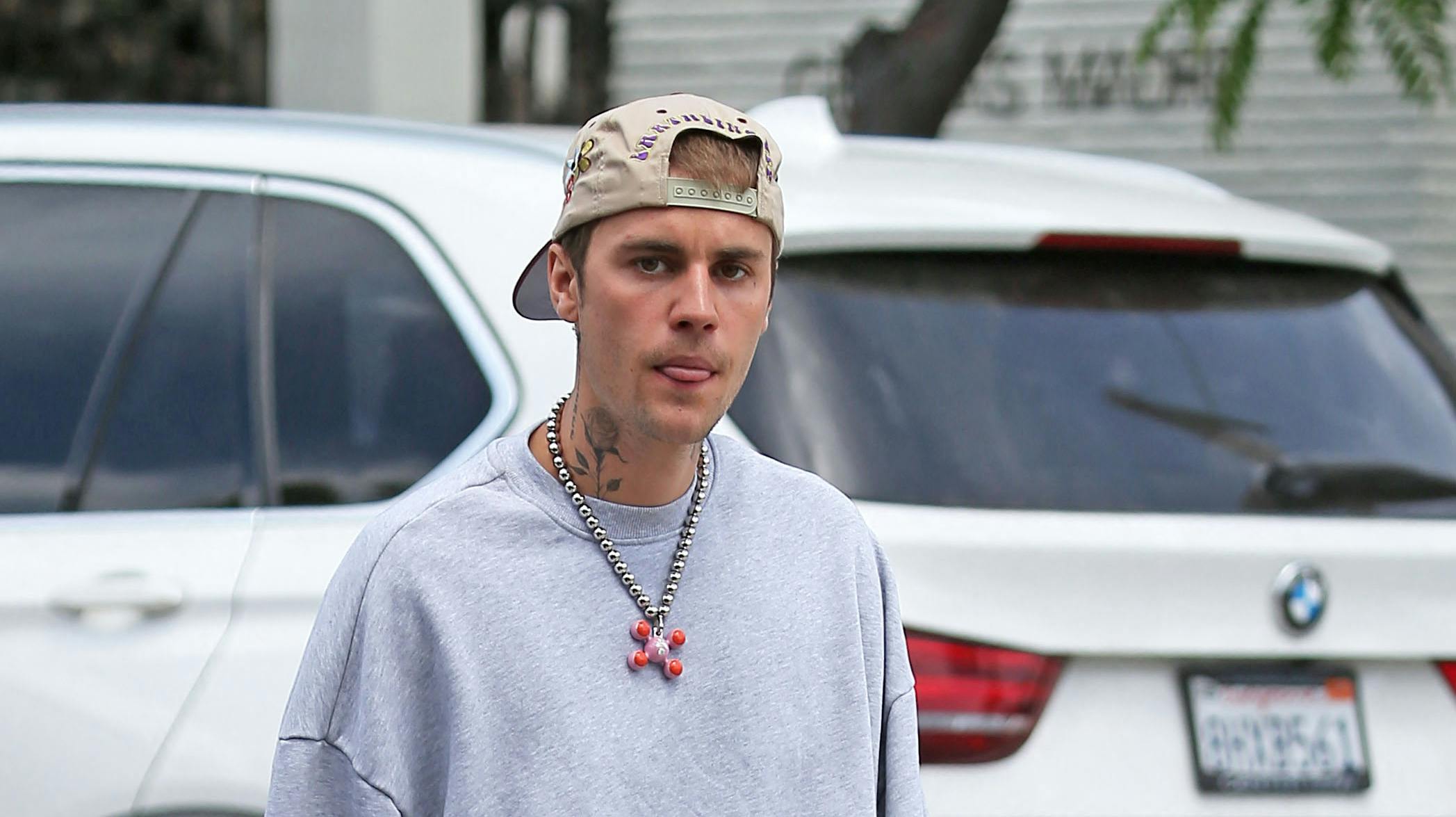 Justin Bieber har holdt en længere pause fra musikken, men teasede tidligere på året for, at der muligvis er noget nyt på vej snart.