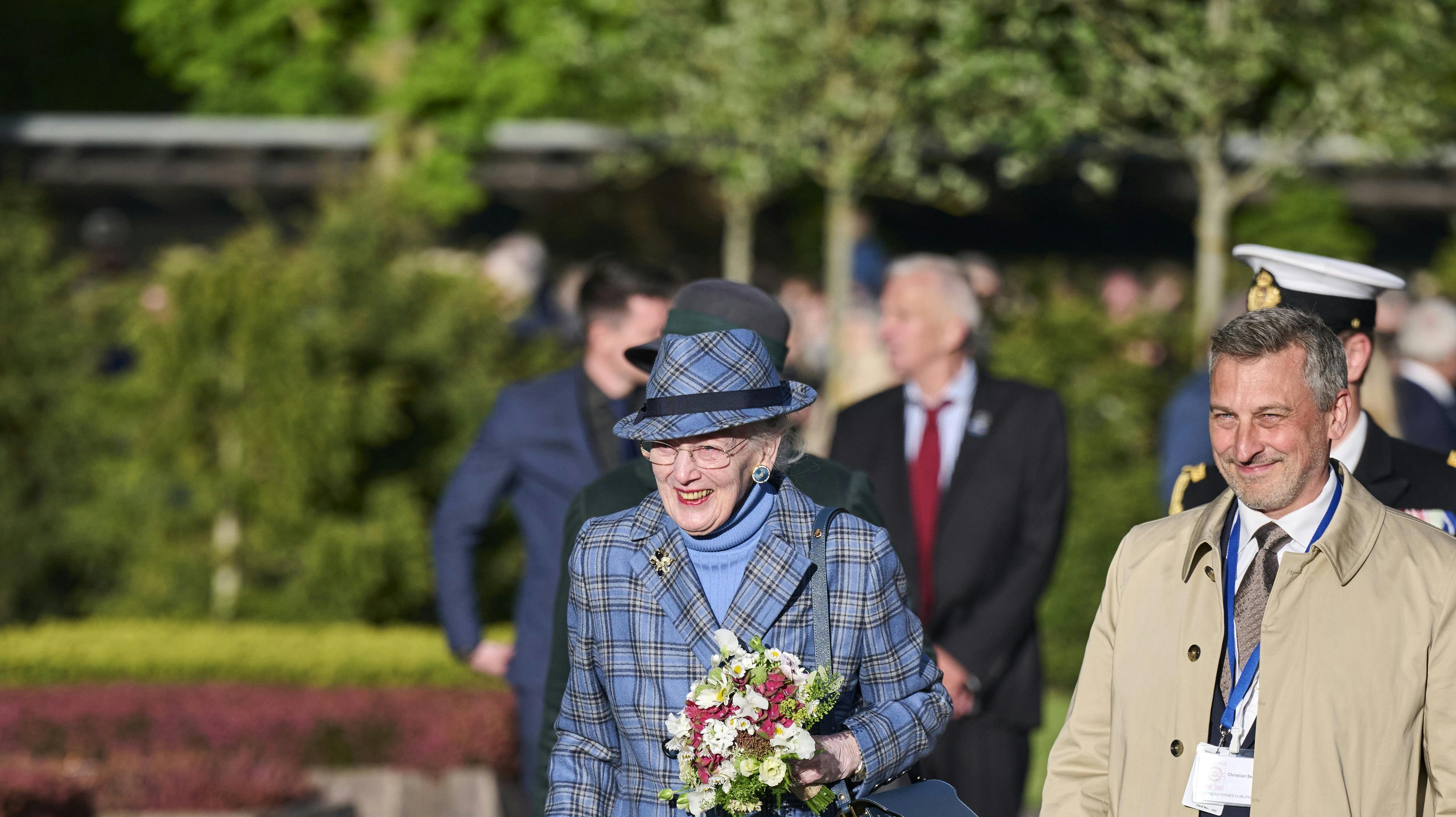Dronning Margrethe er udskrevet!