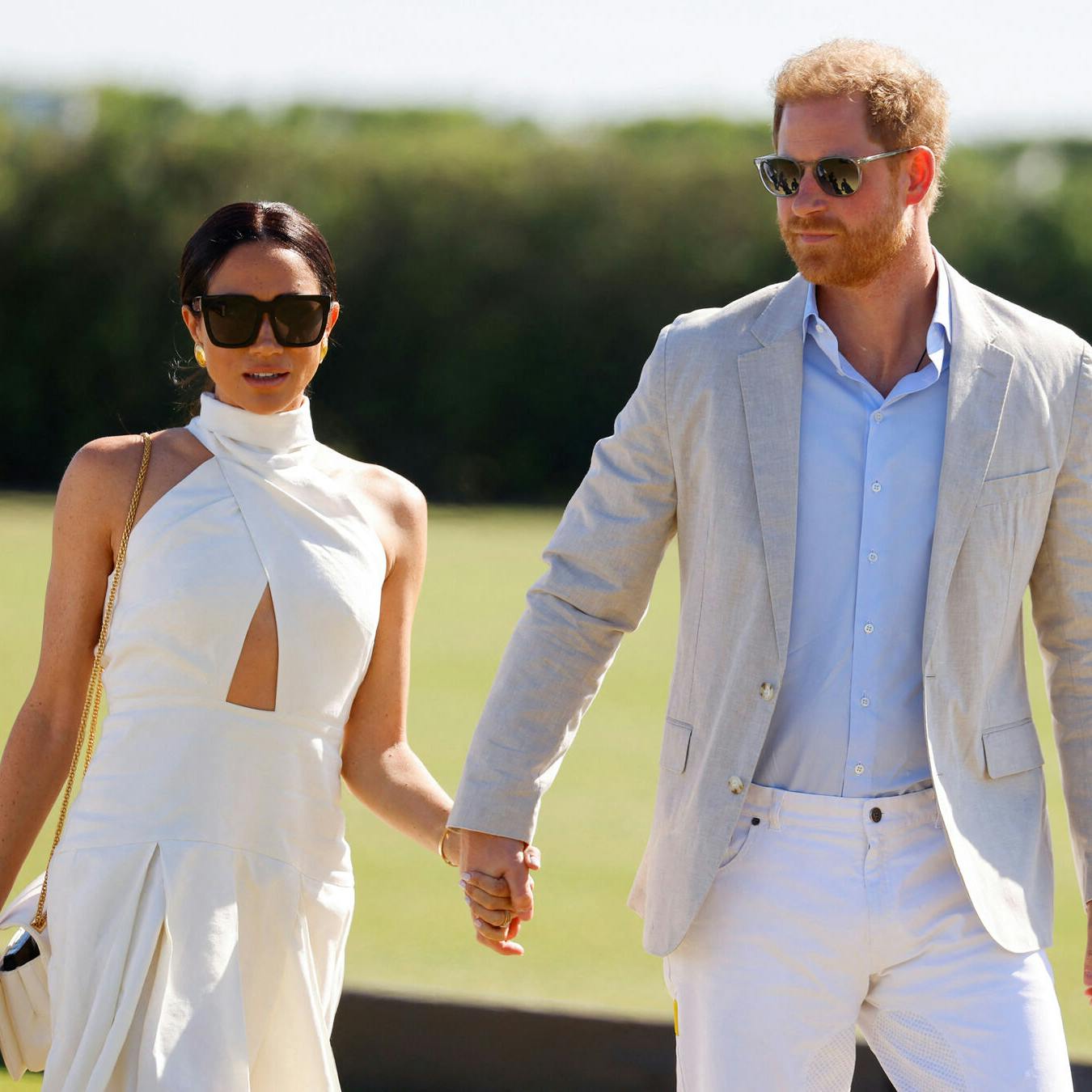 Prins Harry og Meghan Markle har ikke haft den bedste måned. Og den blev ikke bedre, hvis de så "Saturday Night Live", hvor der blev gjort grin med parret.