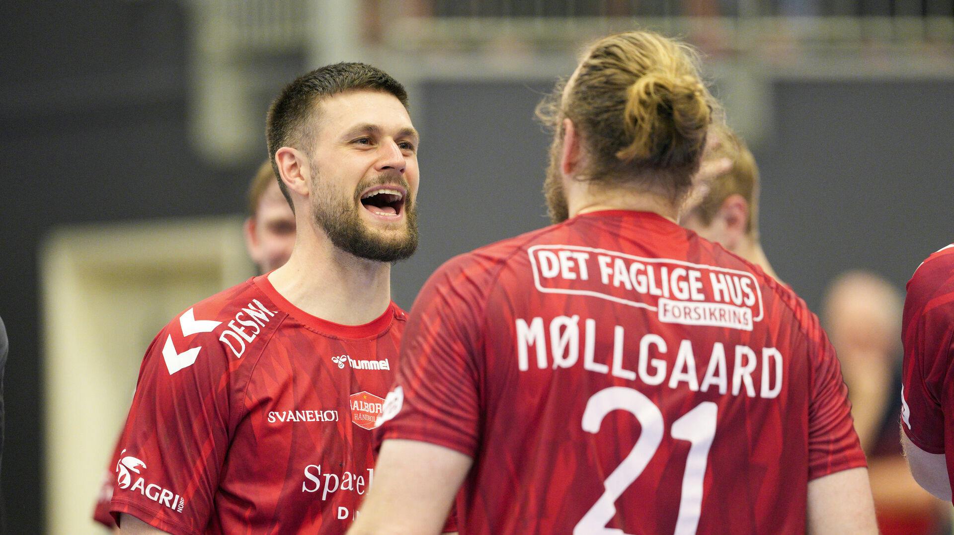 Martin Larsen stopper som håndboldspiller i Aalborg Håndbold til sommer. Han fortsætter dog i klubben som team manager.