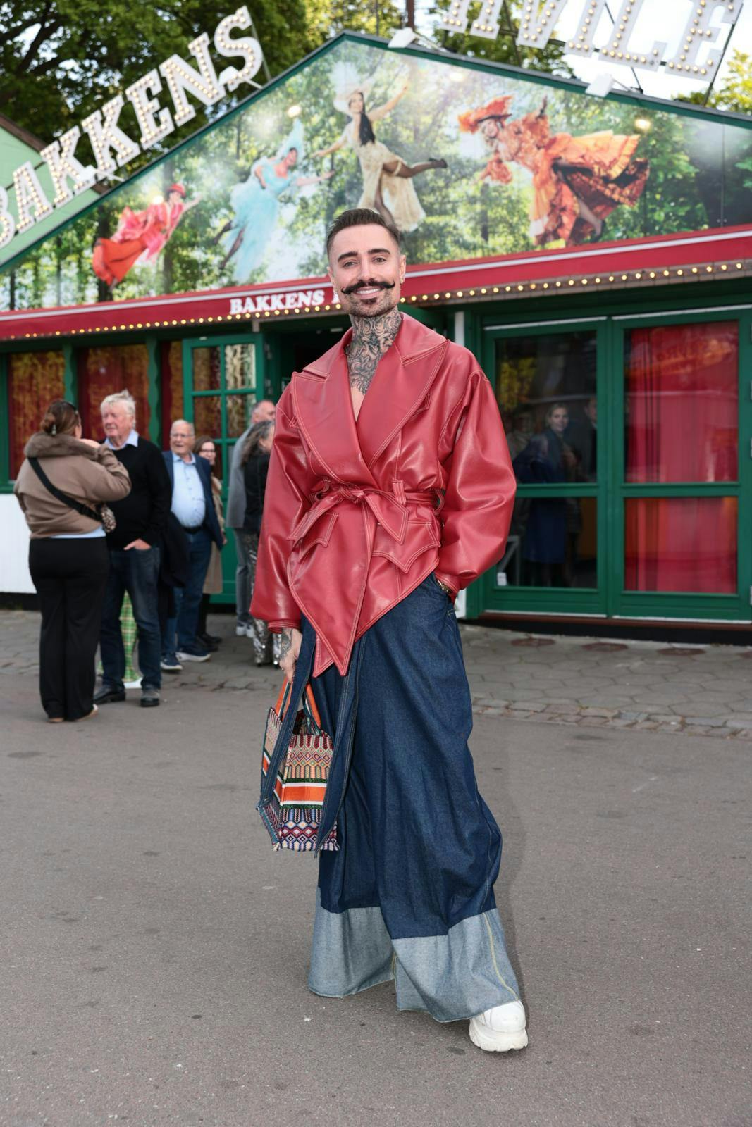 Den altid labre Tinus de Schunard.