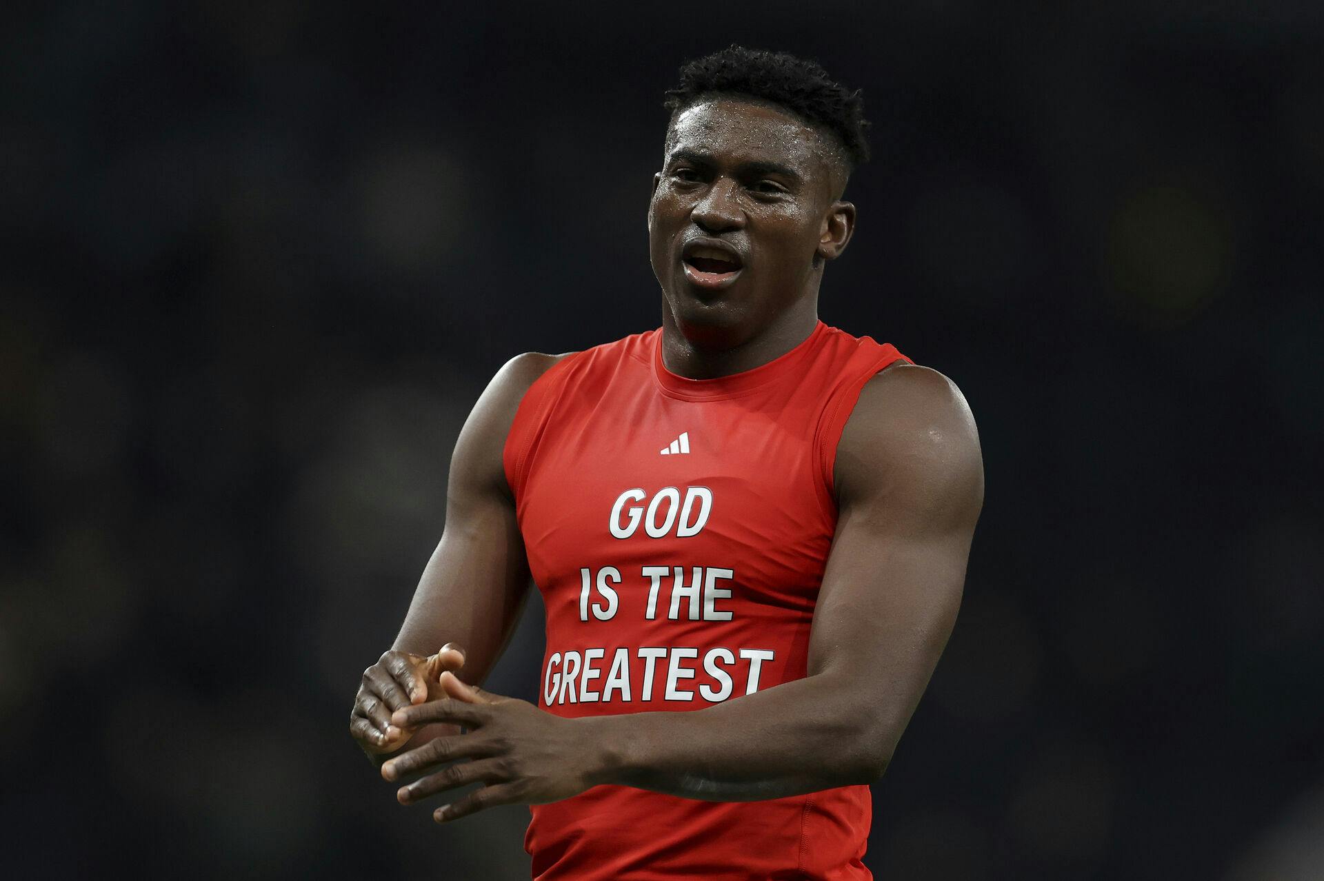 Taiwo Awoniyi kom galt afsted i Premier League-kampen hjemme mod Leicester.