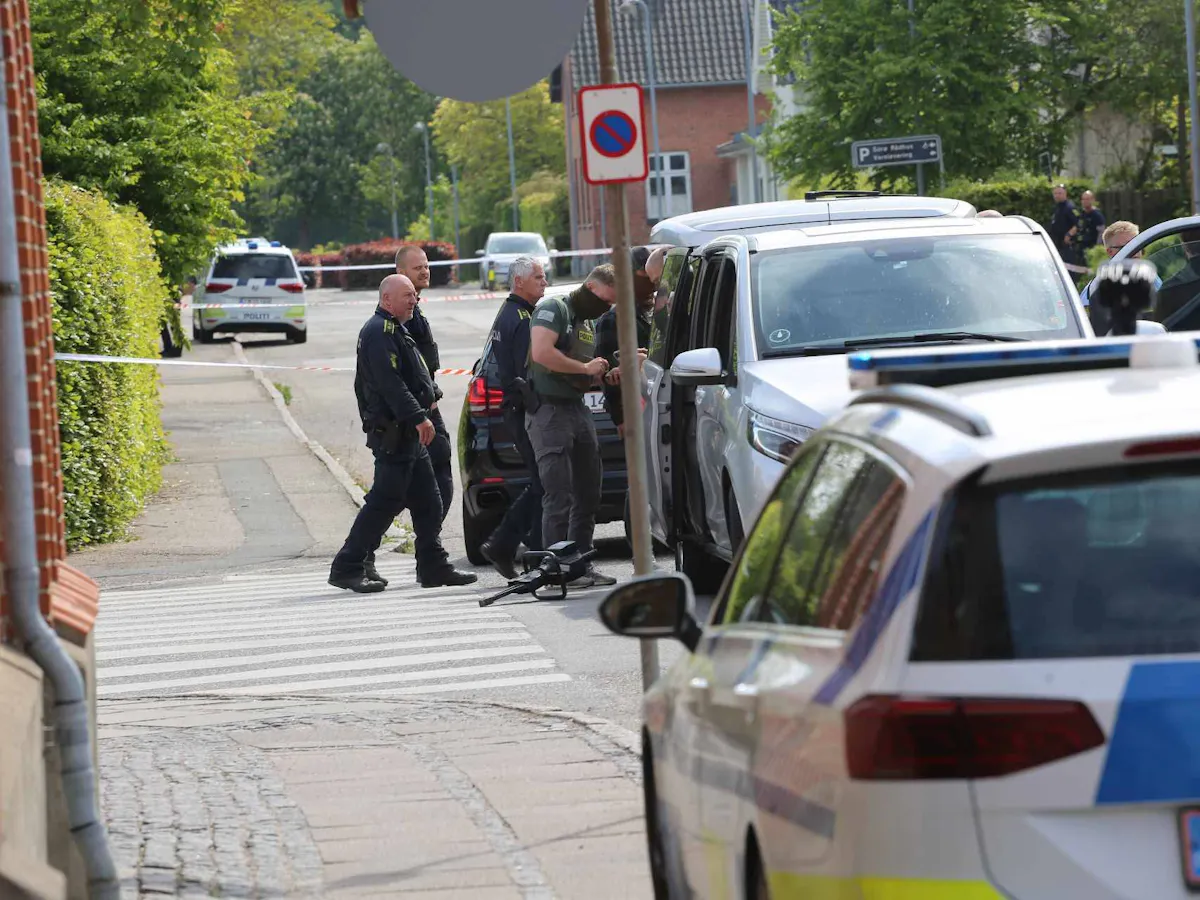 Mand skudt på Sorø rådhus: Tilbyder bekymrede borgere at møde politiet | SE og HØR