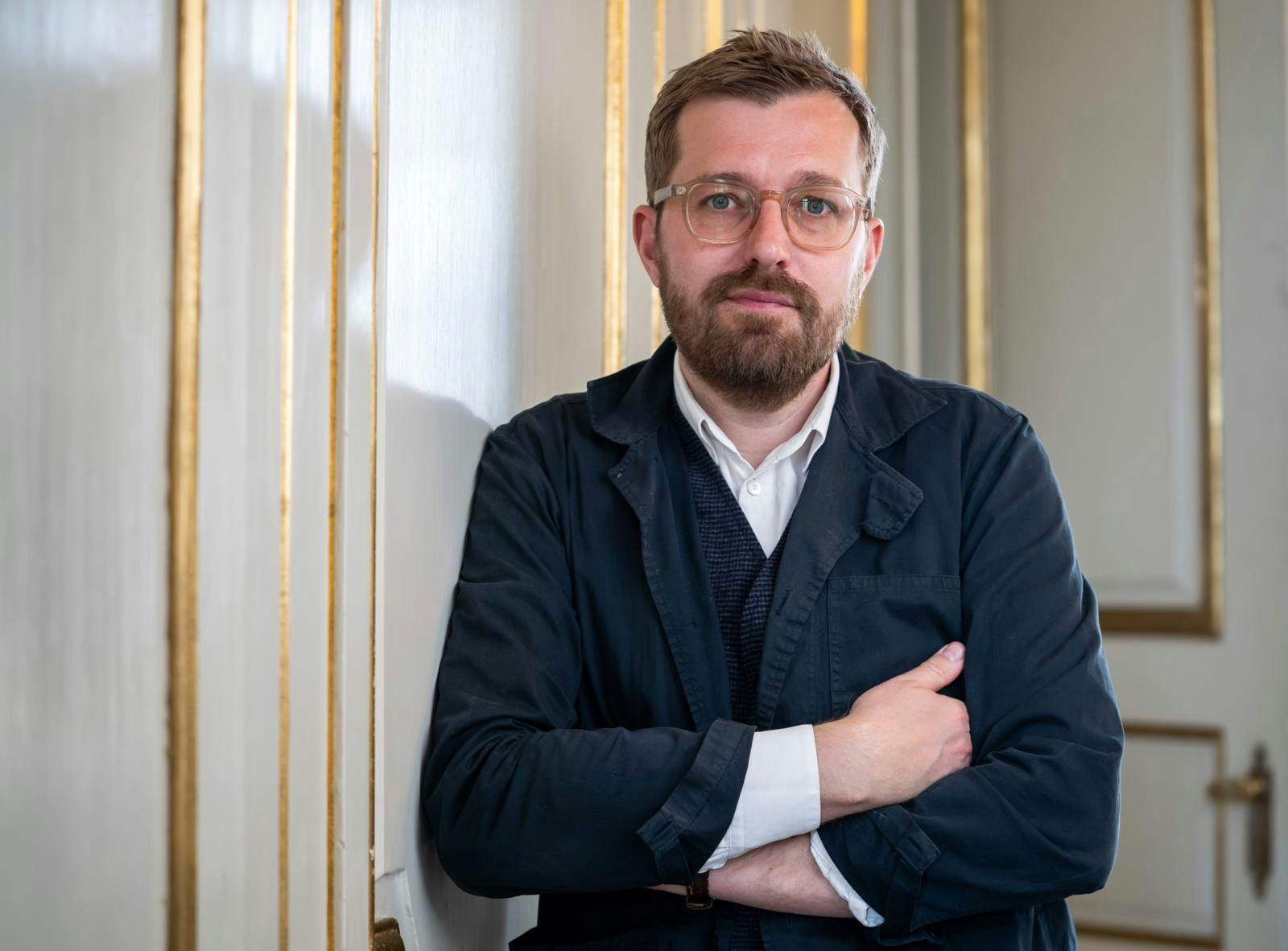 Rasmus Bruhn er ikke imponeret over TV 2 og artiklen, der ifølge ham giver et skævt billede af det, man altså aldrig fik lov til at se på tv.