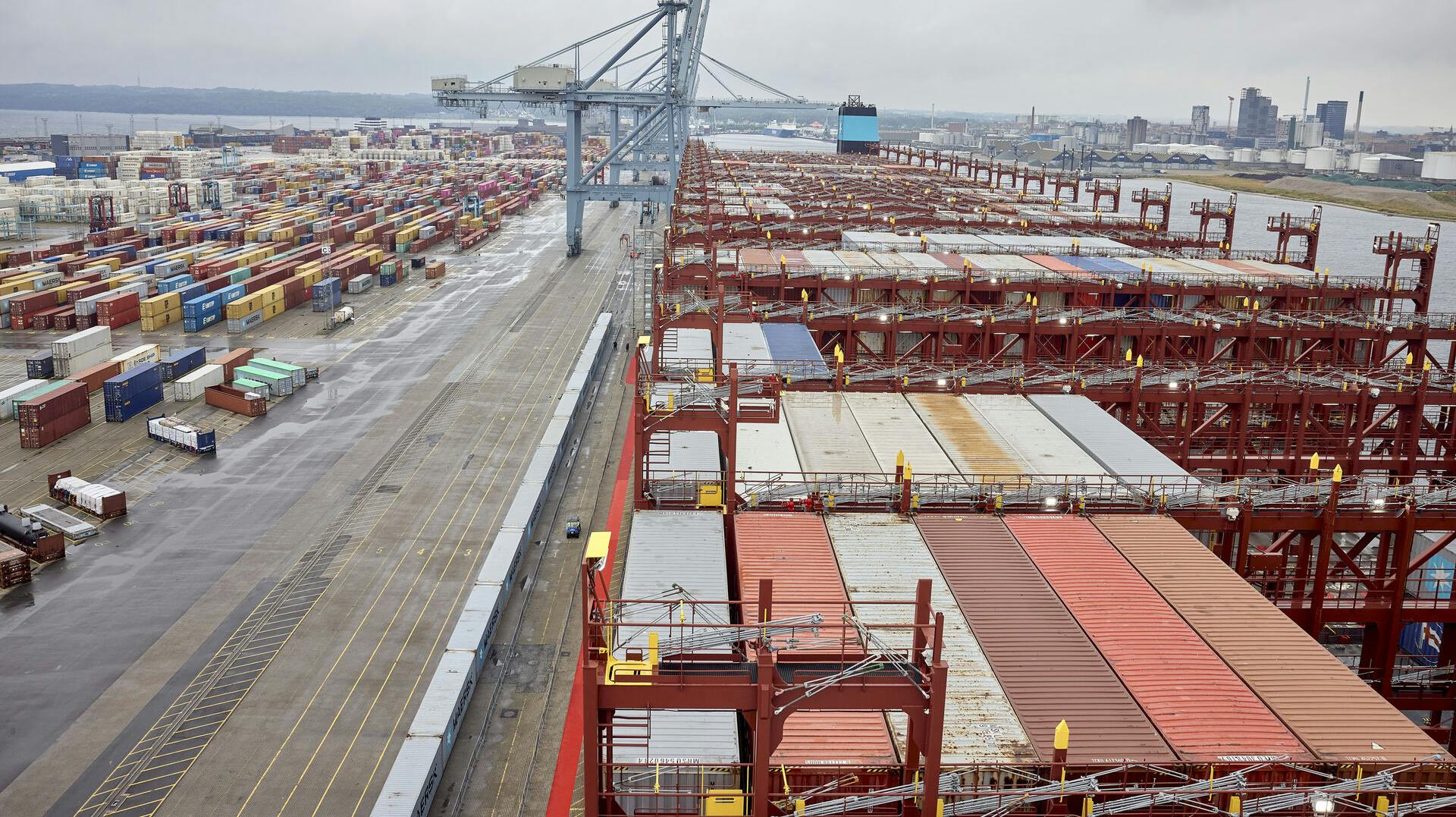 A.P. Møller - Mærsk navngiver et lav-emissions skib Antonia Mærsk i Aarhus Havn fredag den 9. august 2024. Skibet sejler på grøn metanol. (Foto: Mikkel Berg Pedersen/Scanpix 2024)