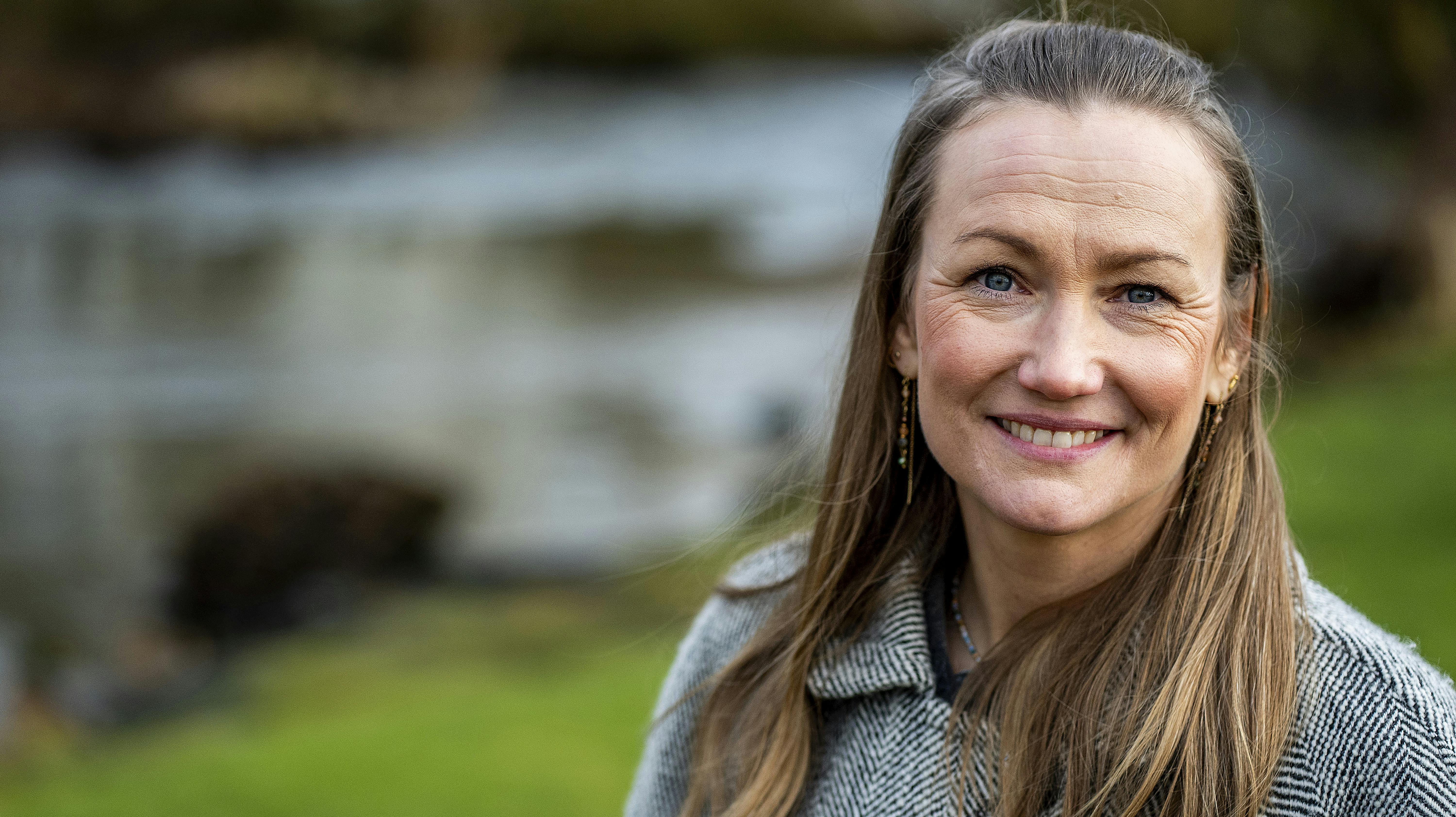 Sara Lygum smiler stort i øjeblikket.