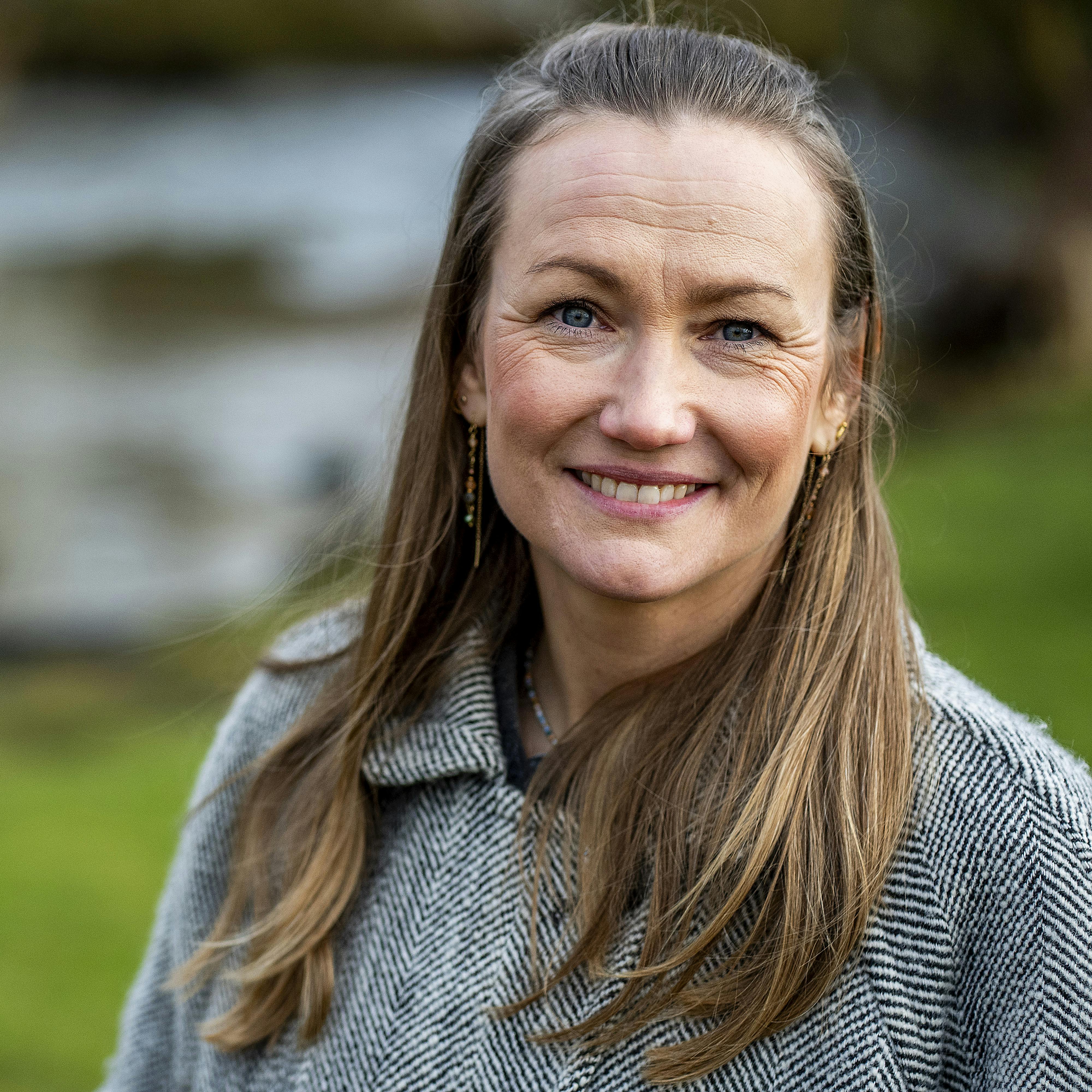 Sara Lygum smiler stort i øjeblikket.