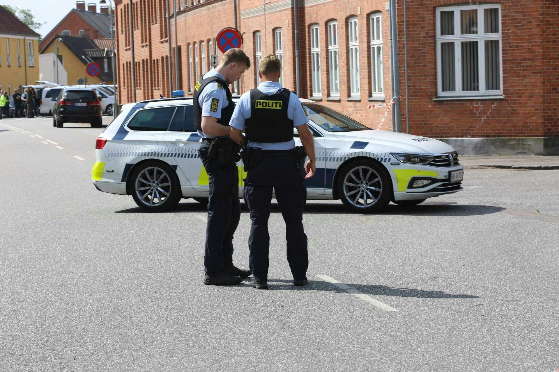 Politi på gerningsstedet onsdag.